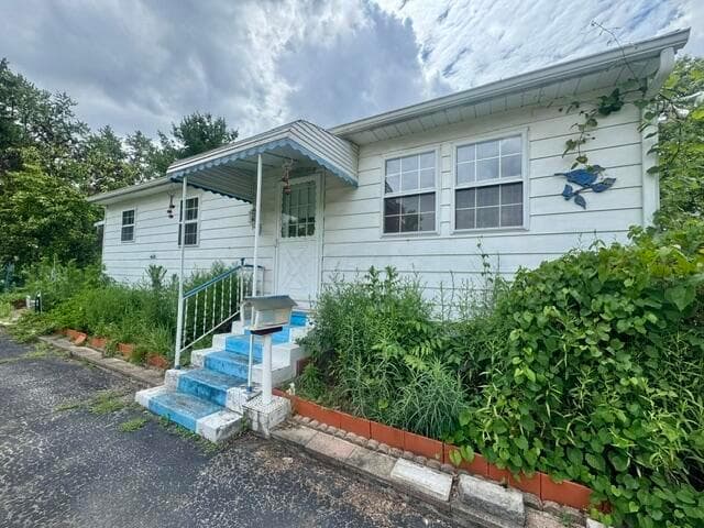 1775 E Cooke Road, Columbus, OH 43224