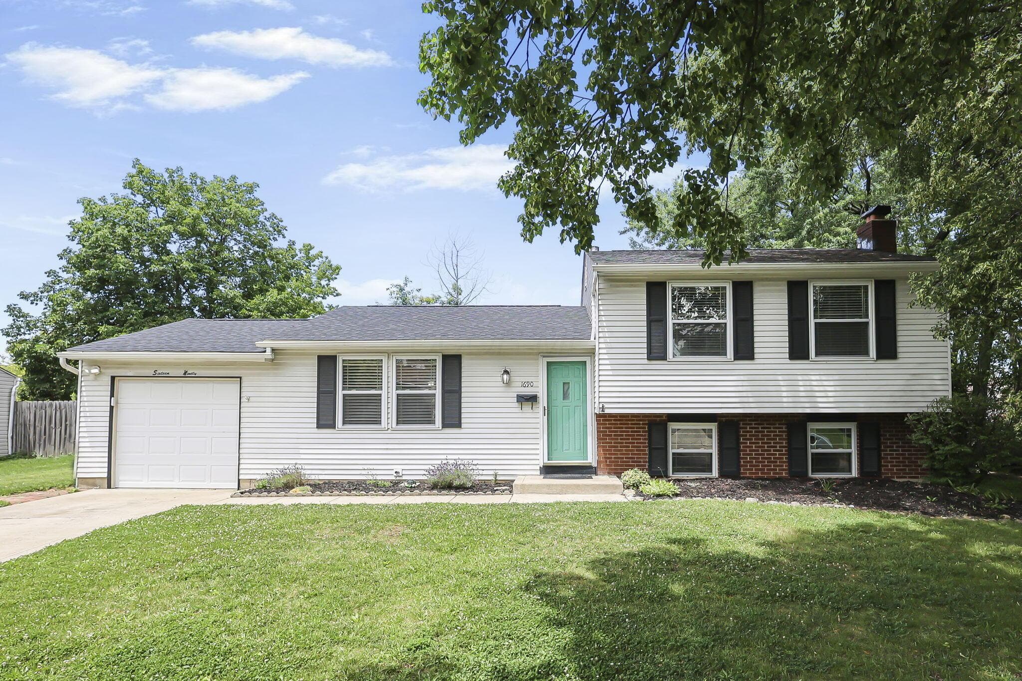 1690 Americana Court, Columbus, OH