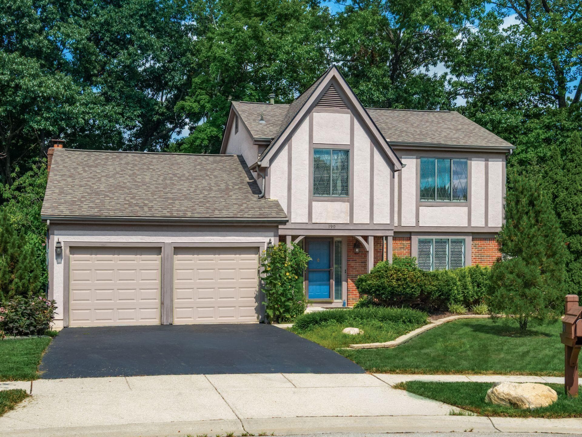 190 Creighton Court, Columbus, OH