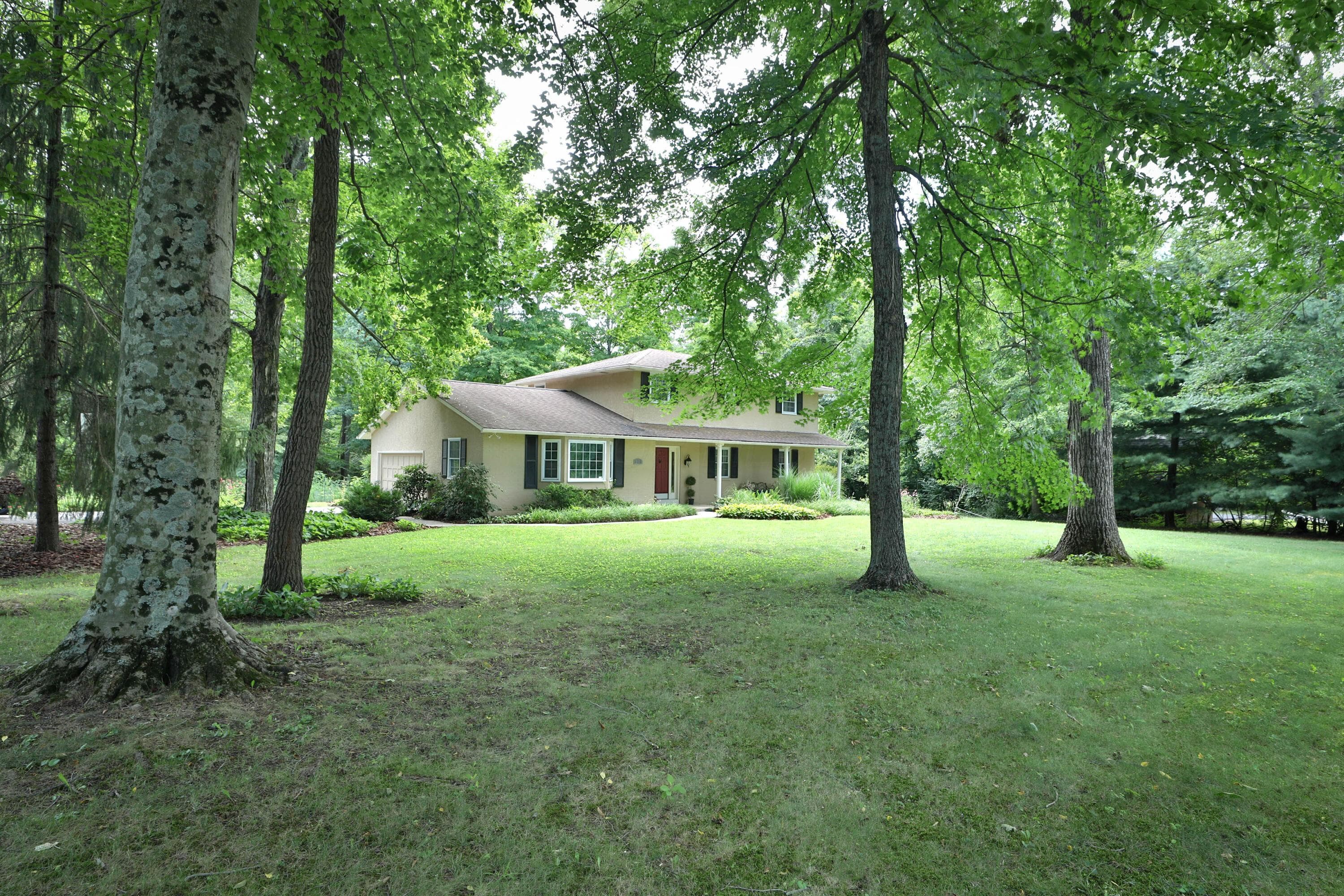 5915 Headley Road, Gahanna, OH 43230