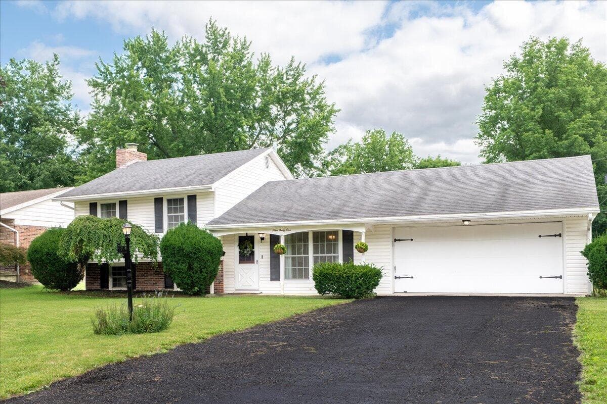 931 Sherwood Avenue, Marysville, OH 43040
