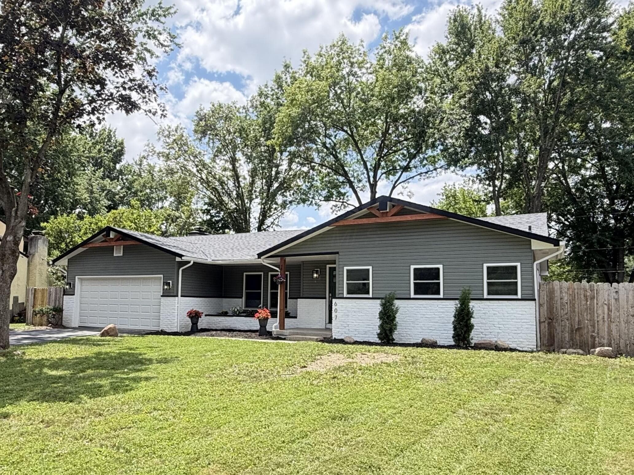 607 College Crest Road, Westerville, OH