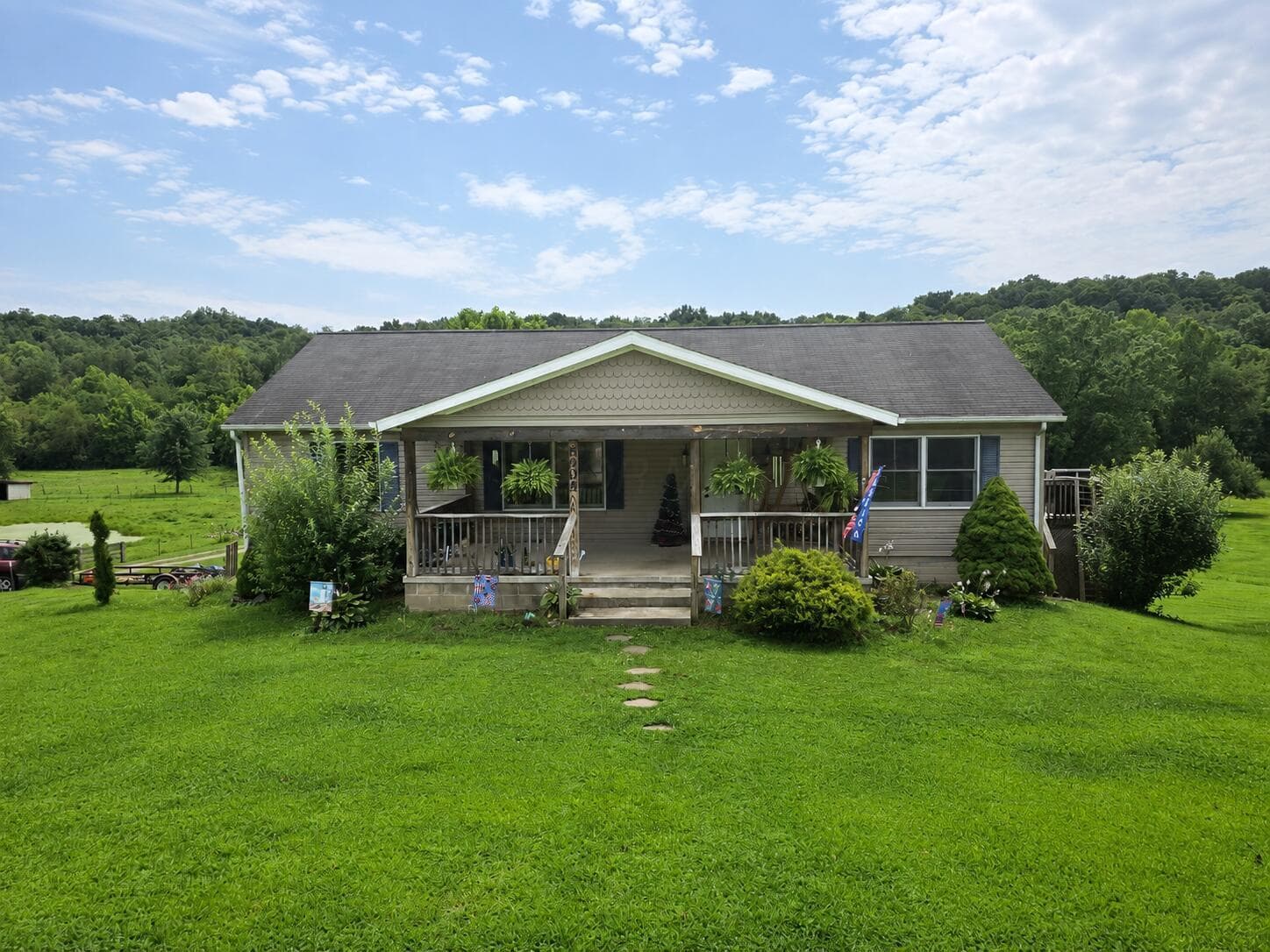 8005 Stone Castle Road, Athens, OH 45701
