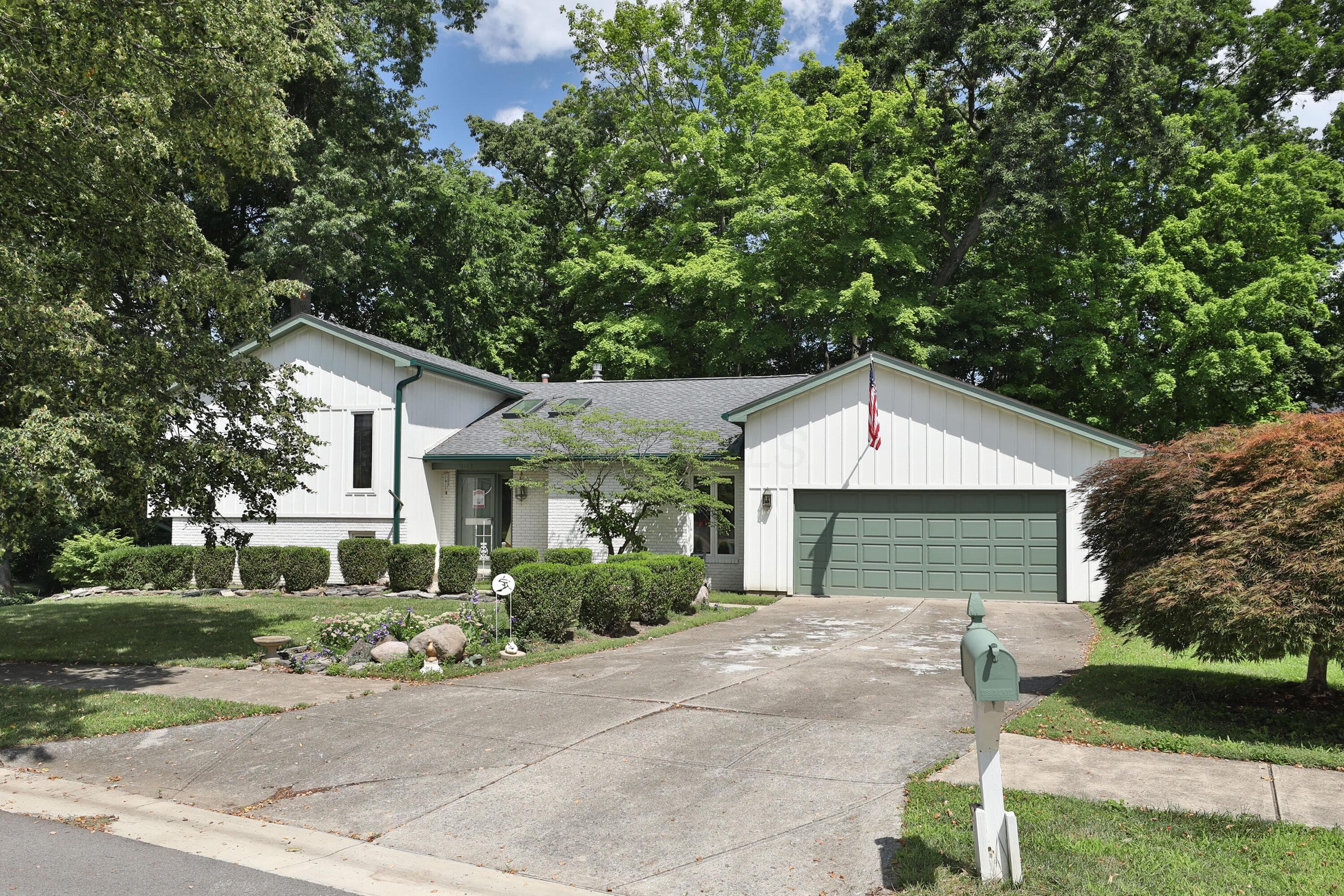 1108 Forest View Court, Westerville, OH 43081