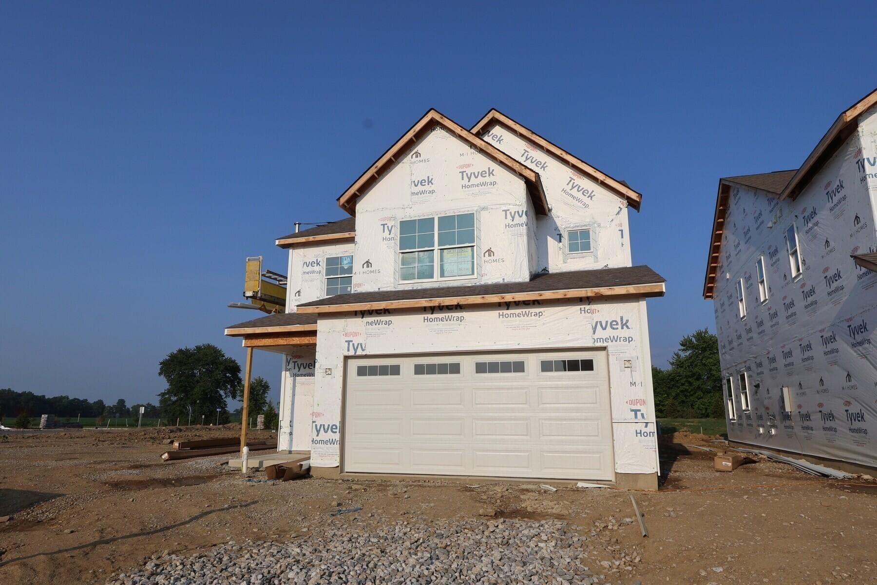 1194 Brittany Drive, Delaware, OH 43015