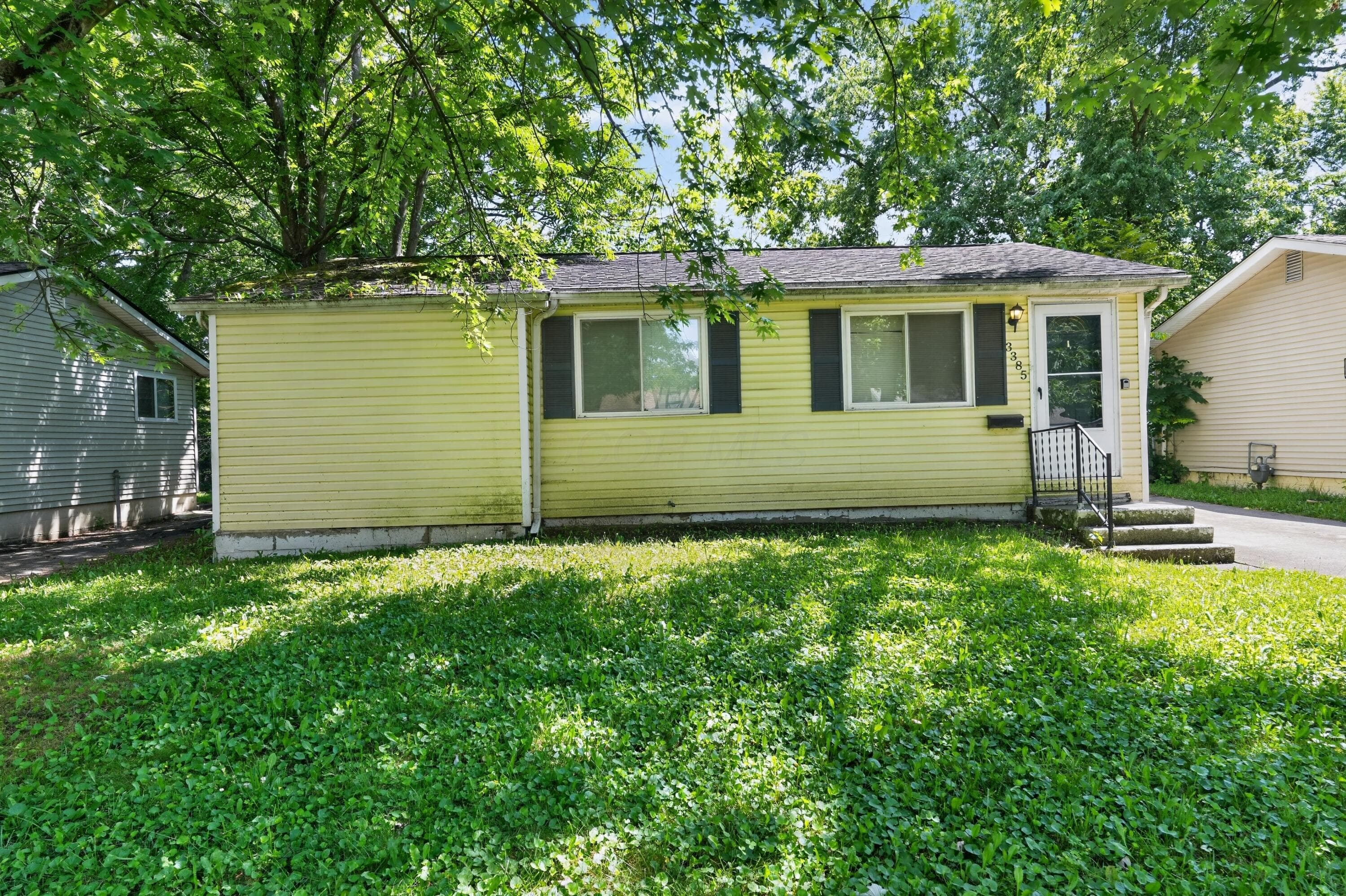 3385 Bruceton Avenue, Columbus, OH 43232
