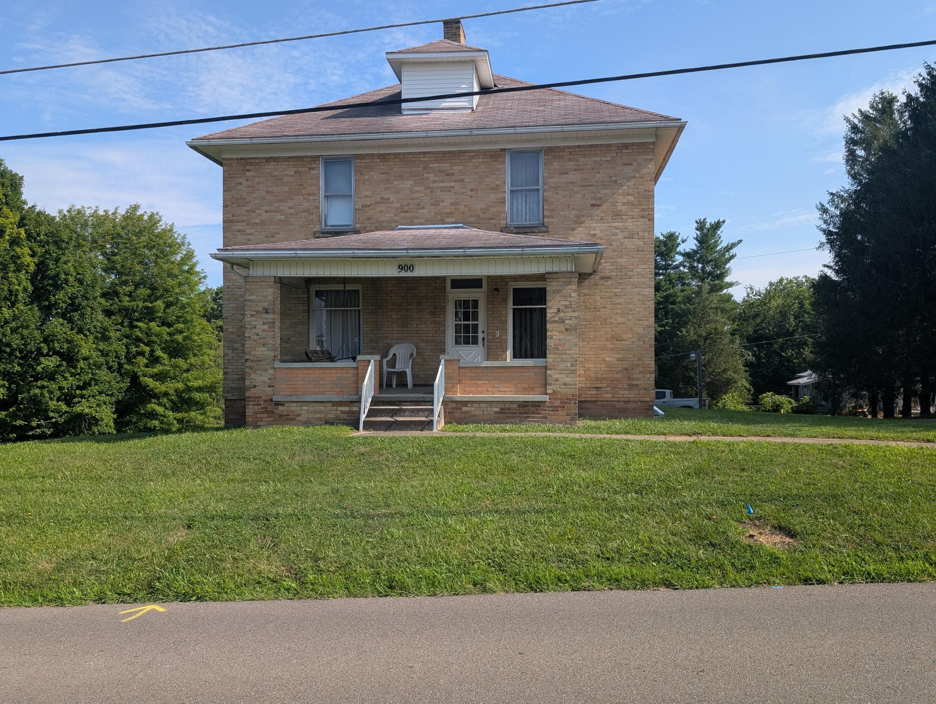 900 W Brown Street, New Lexington, OH 43764