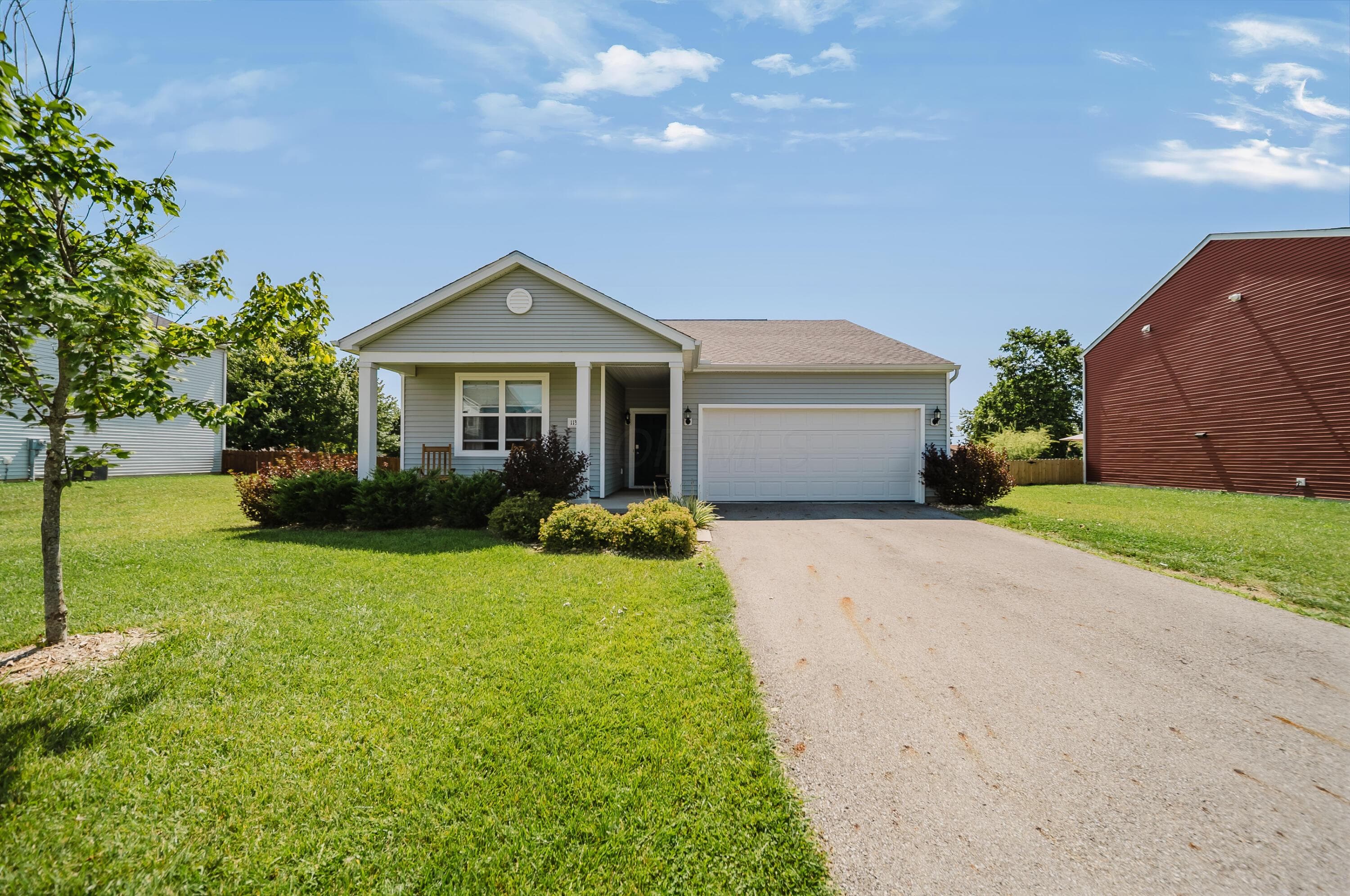 1136 Lake Forest Drive, Hebron, OH 43025