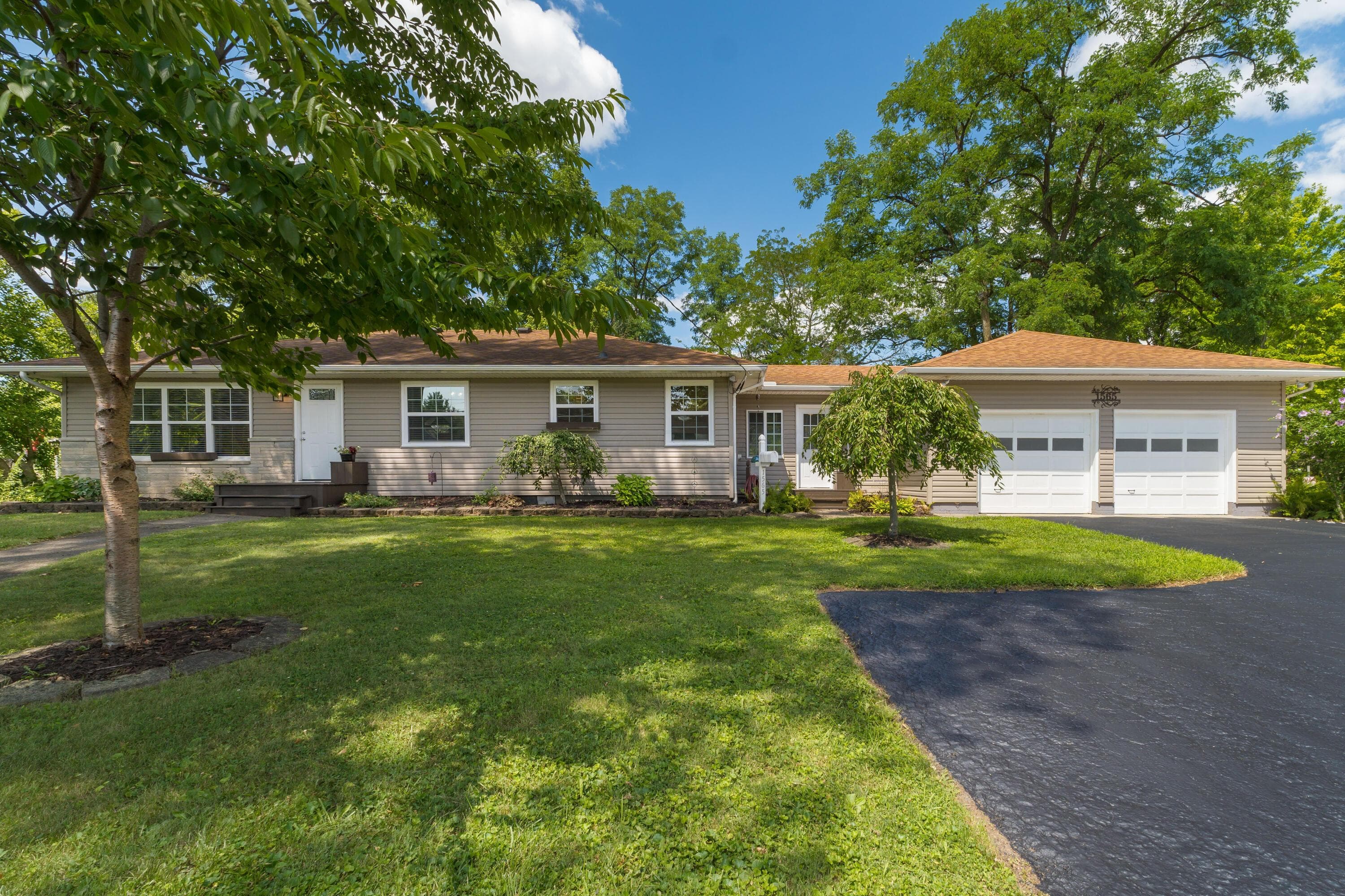 1565 Graham Road, Reynoldsburg, OH 43068