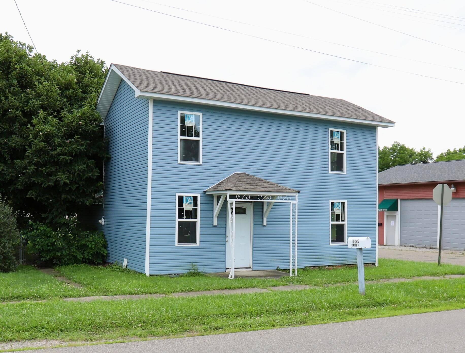 105 W North, Hebron, OH 43025