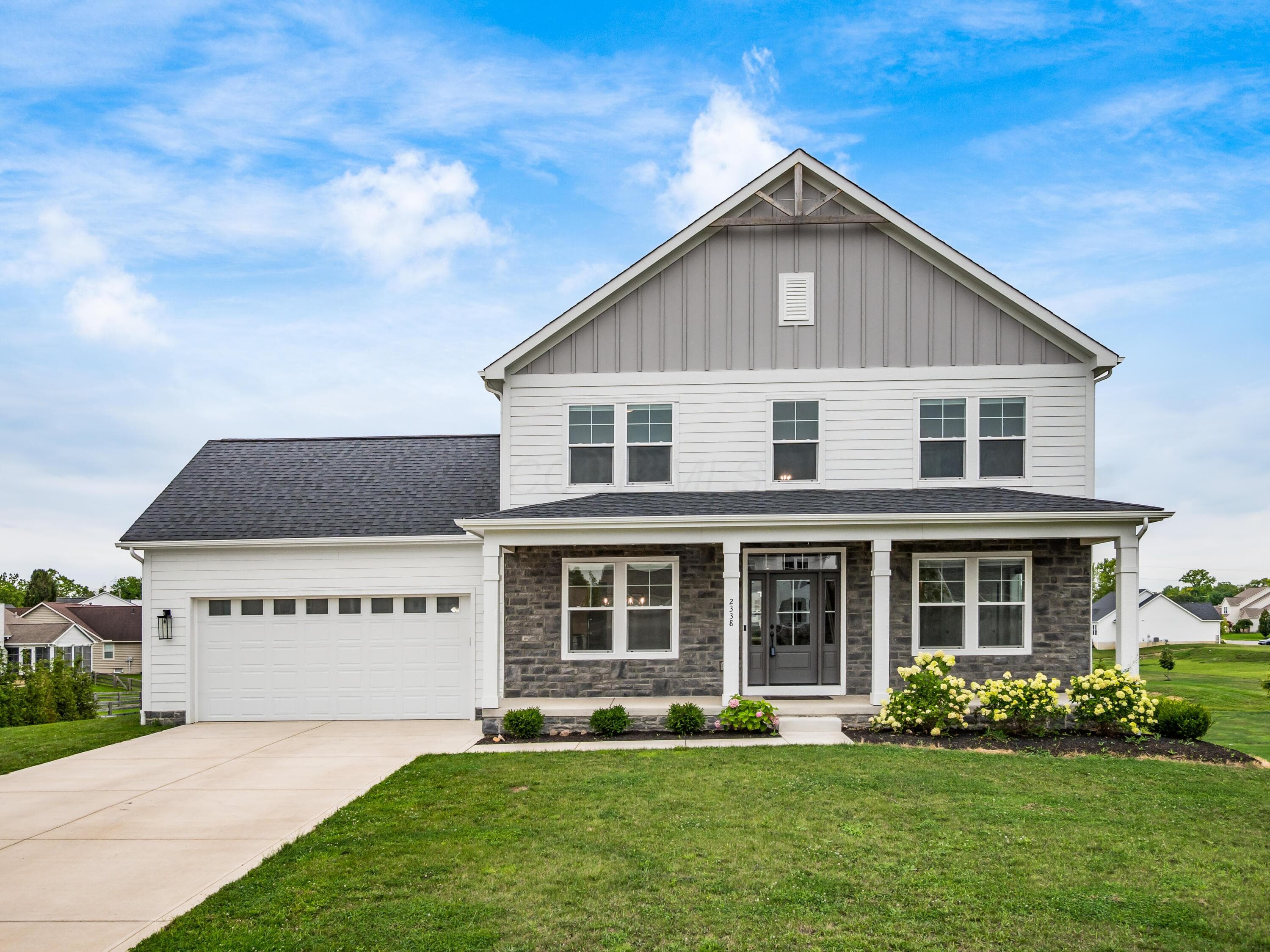 2338 Jaxton Court, Lewis Center, OH 43035