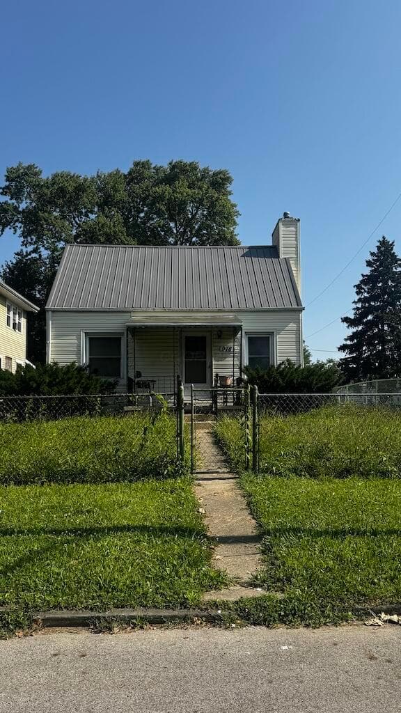 978 E 18th Avenue, Columbus, OH 43211