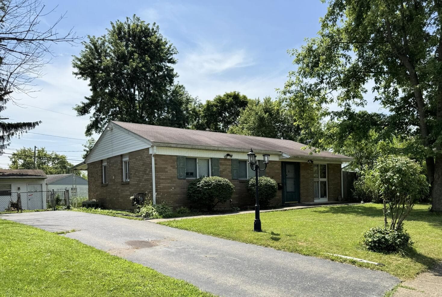 3908 Glenfield Road, Columbus, OH 43232