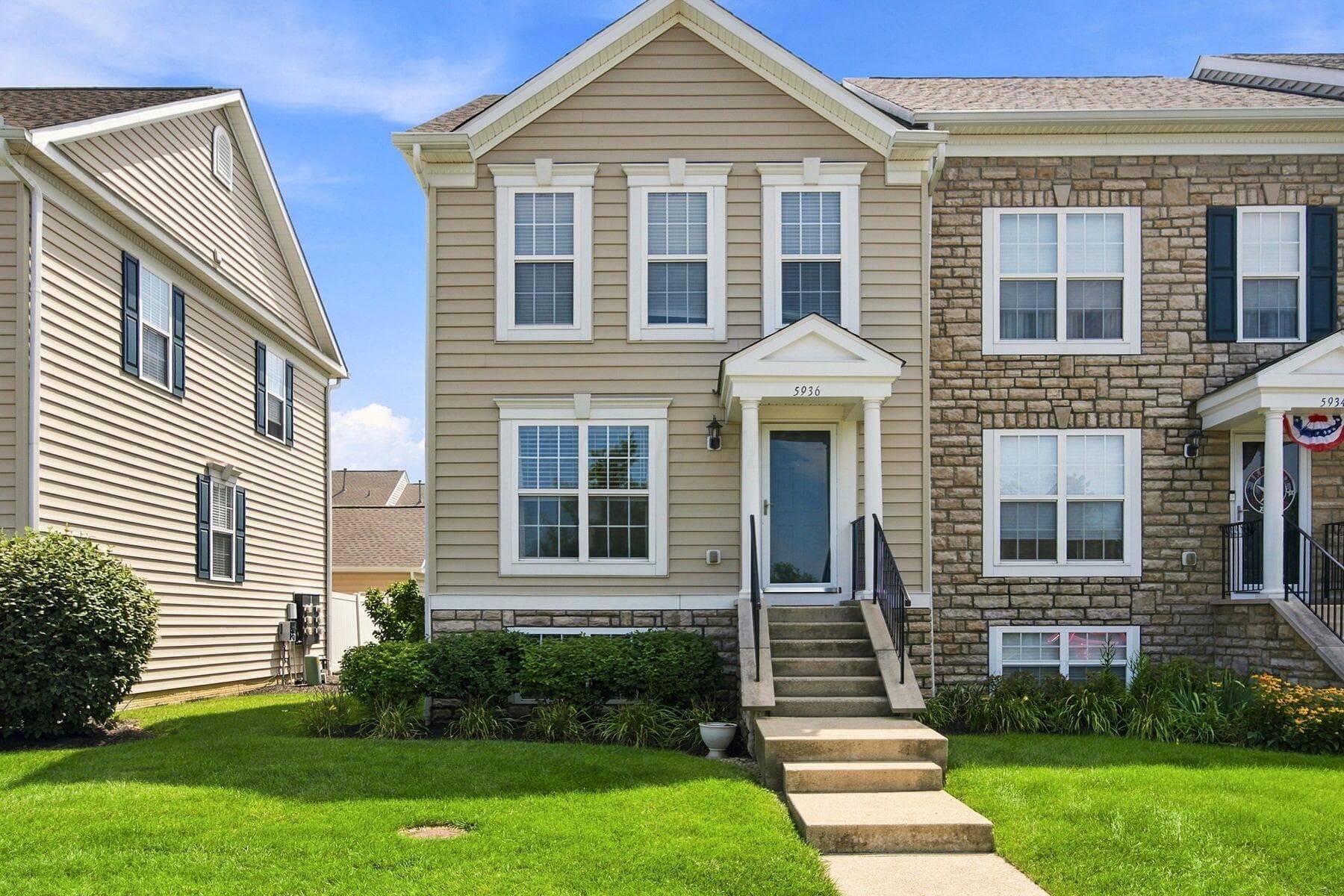 5936 Bridgehampton Drive #64, New Albany, OH 43054