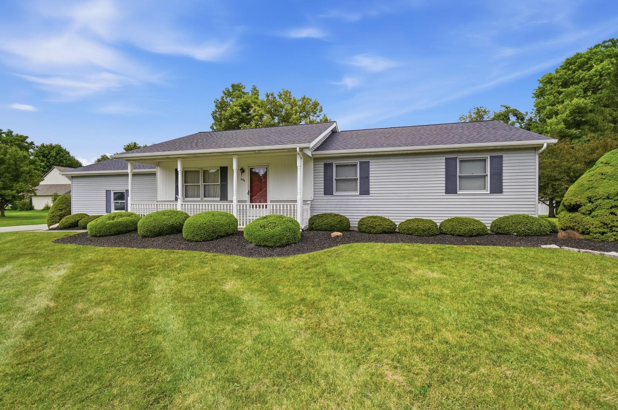 235 Timber Ridge Drive, Pickerington, OH