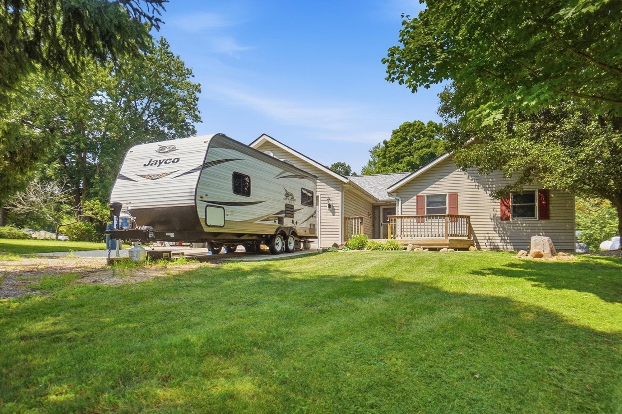 384 N Parkview Road N, Woodstock, OH 43084
