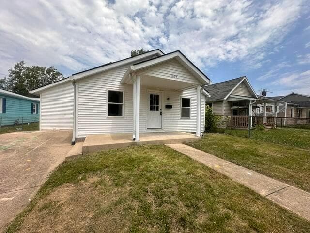 1004 Willard Street, Washington Court House, OH 43160
