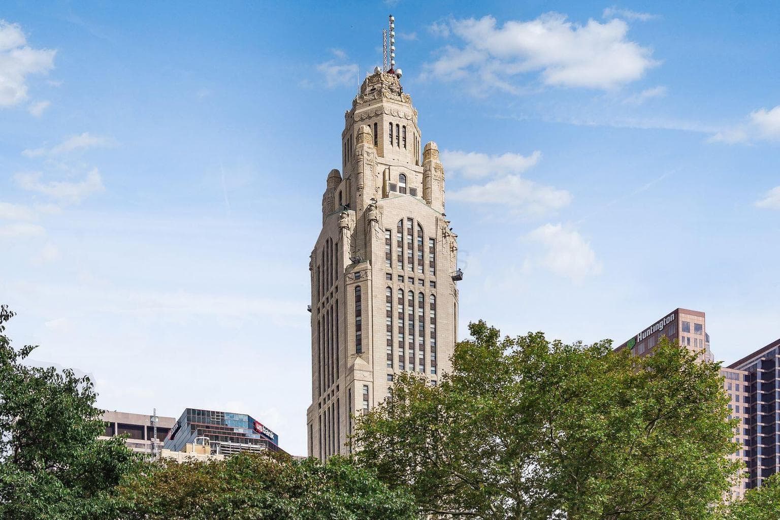 50 W Broad Street #2501, Columbus, OH 43215