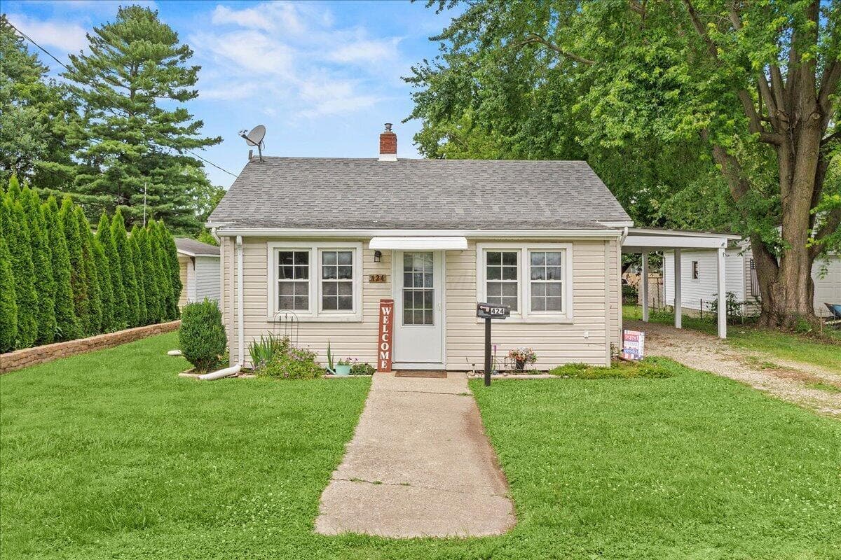424 Mosgrove Street, Urbana, OH 43078