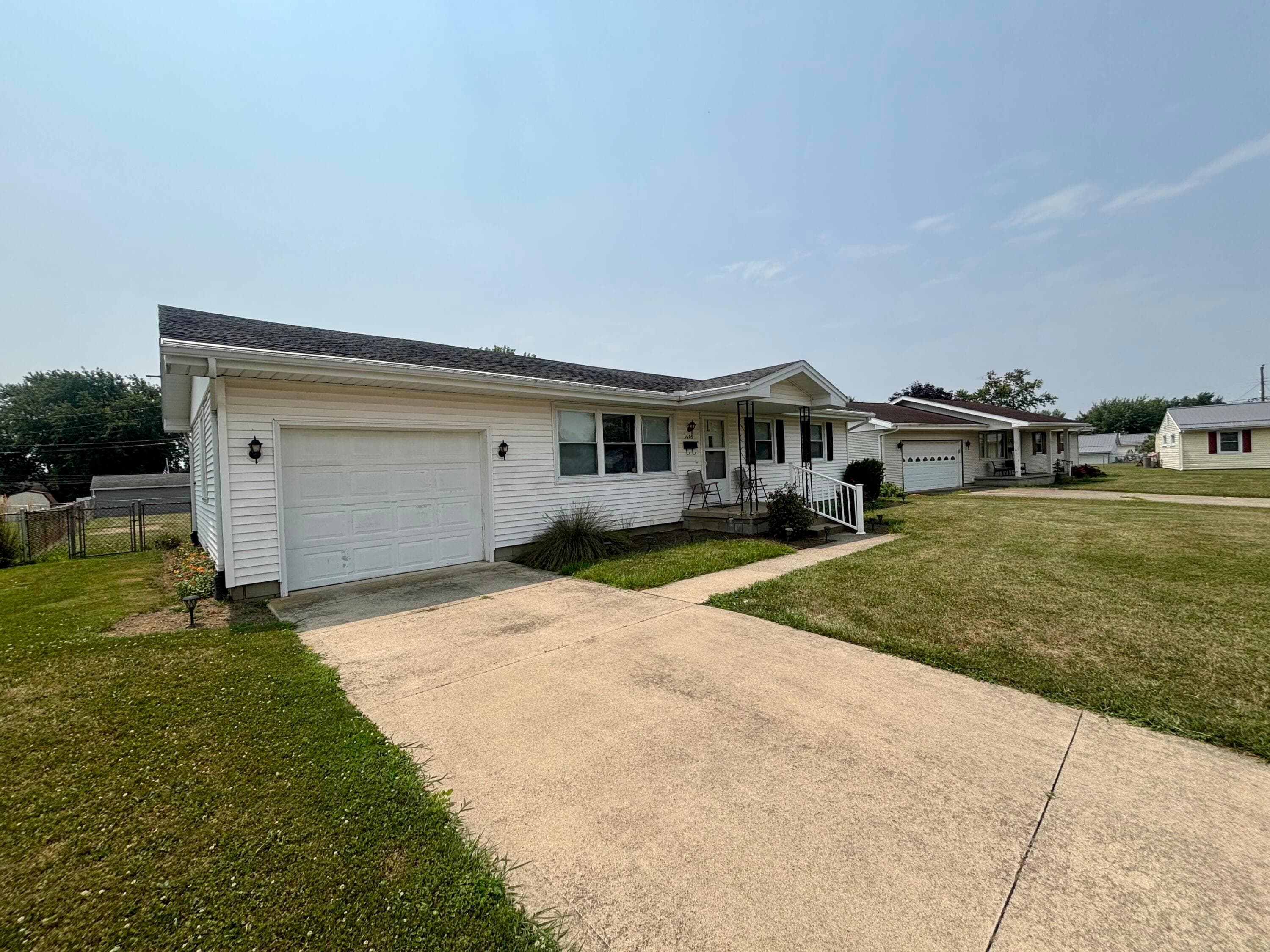 1605 Sunset Drive, Washington Court House, OH 43160