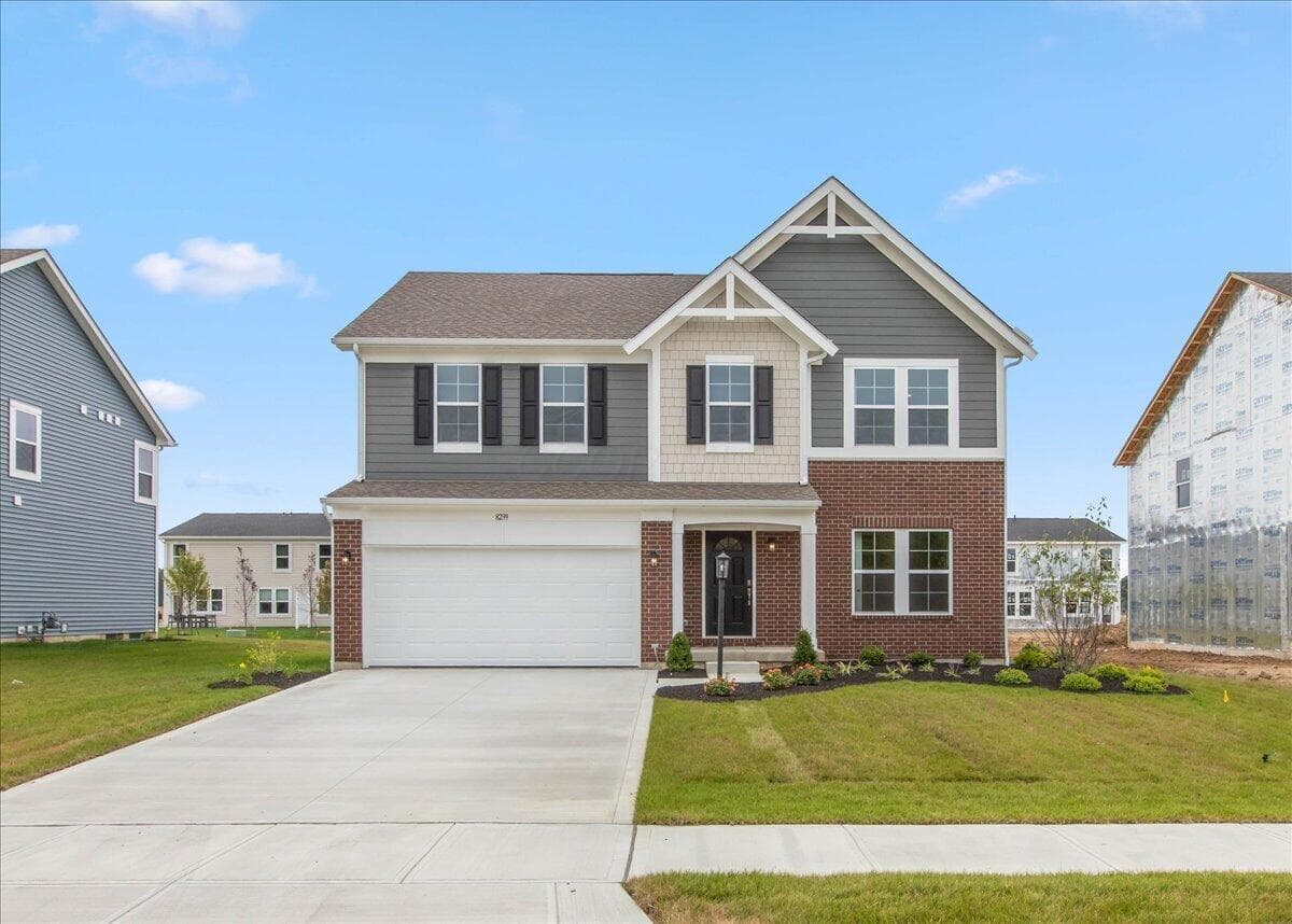 8239 Sycamore Hollow Drive, Pickerington, OH 43147