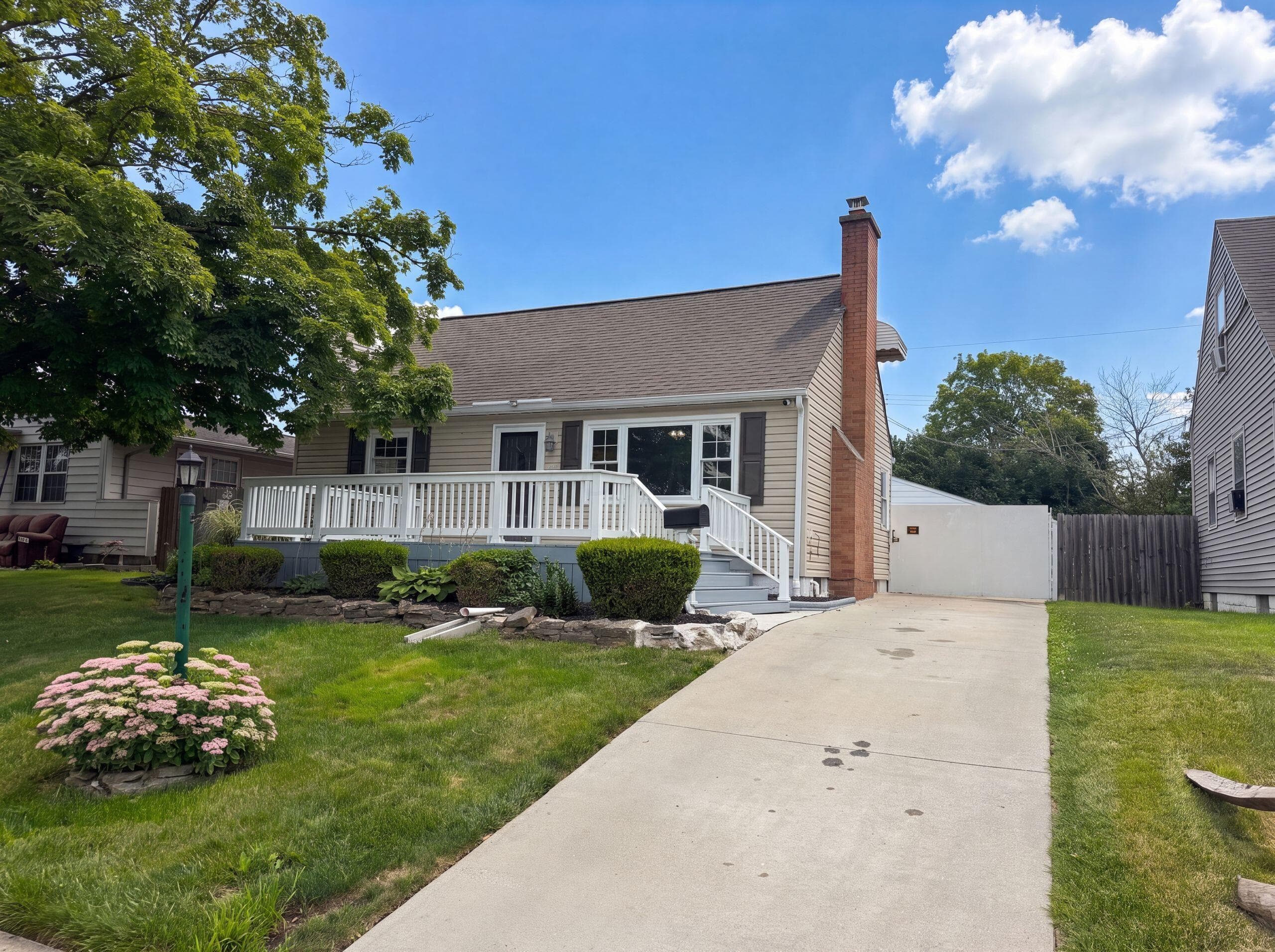 651 Raleigh Drive, Columbus, OH 43228