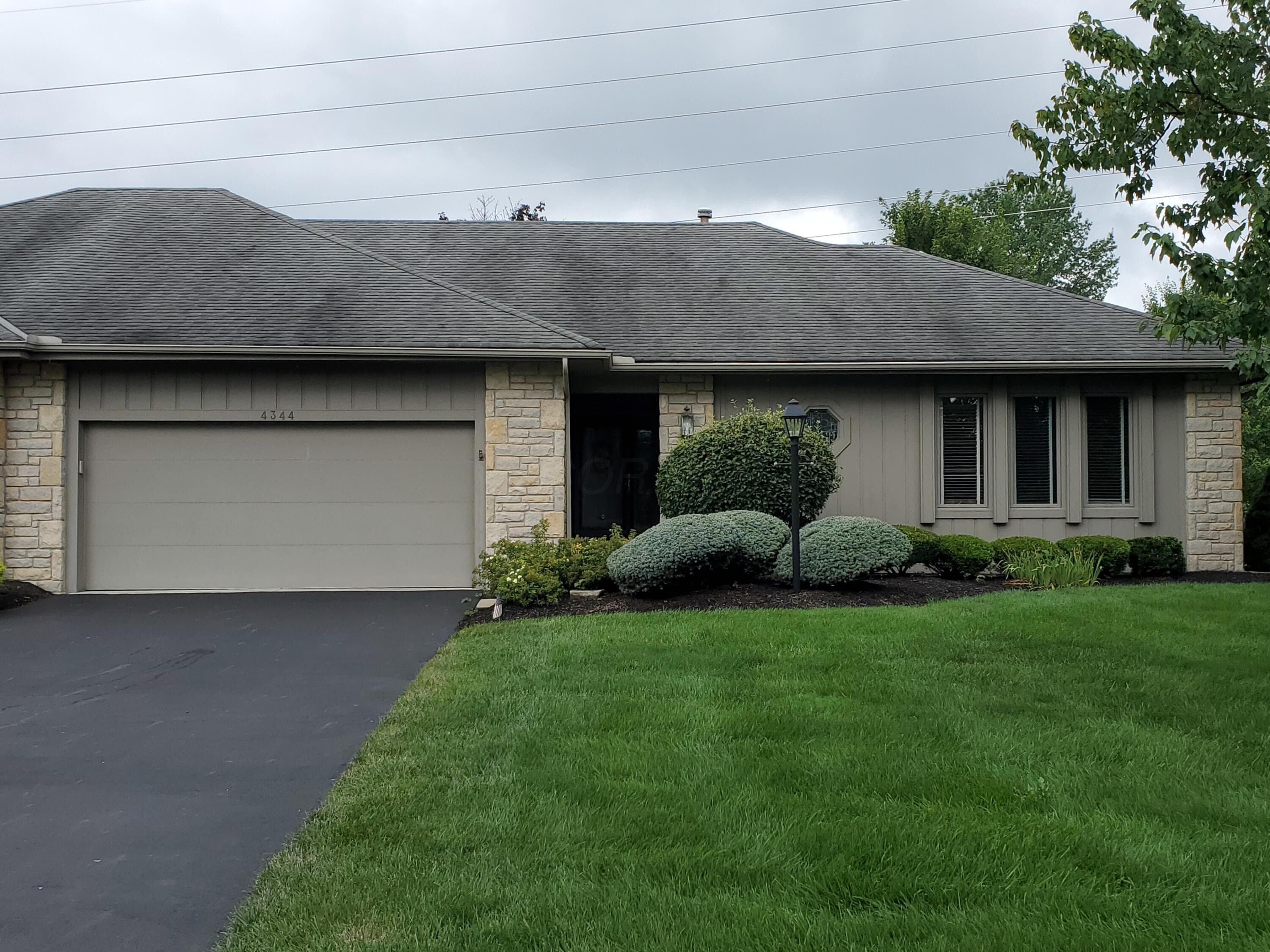 4344 Weybridge Court, Powell, OH 43065