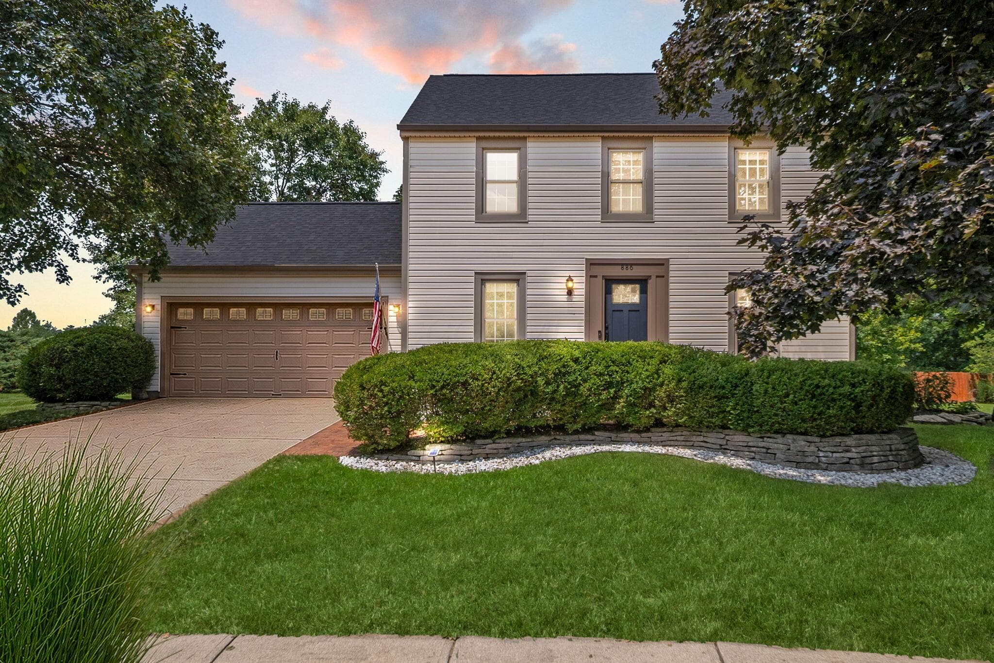 886 Thirlwall Court, Westerville, OH 43081