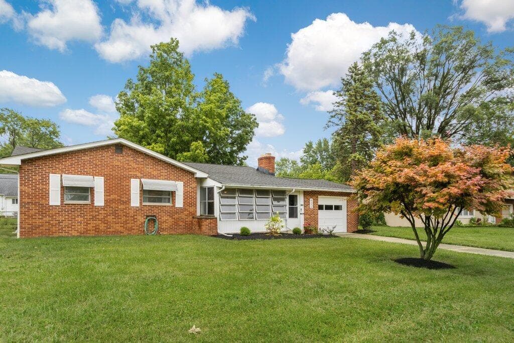 4296 Maize Road, Columbus, OH 43224