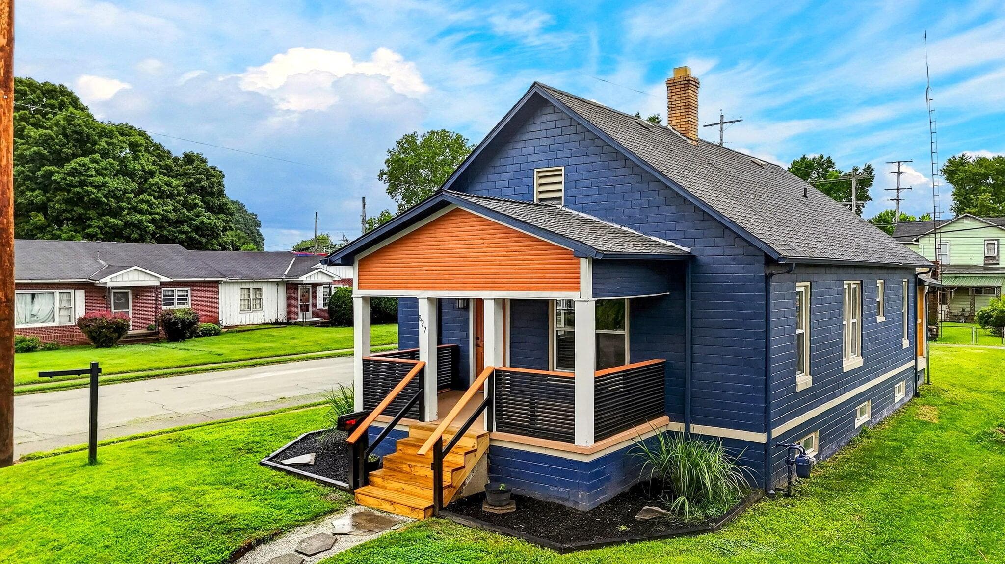 897 E 2nd Street, Logan, OH 43138