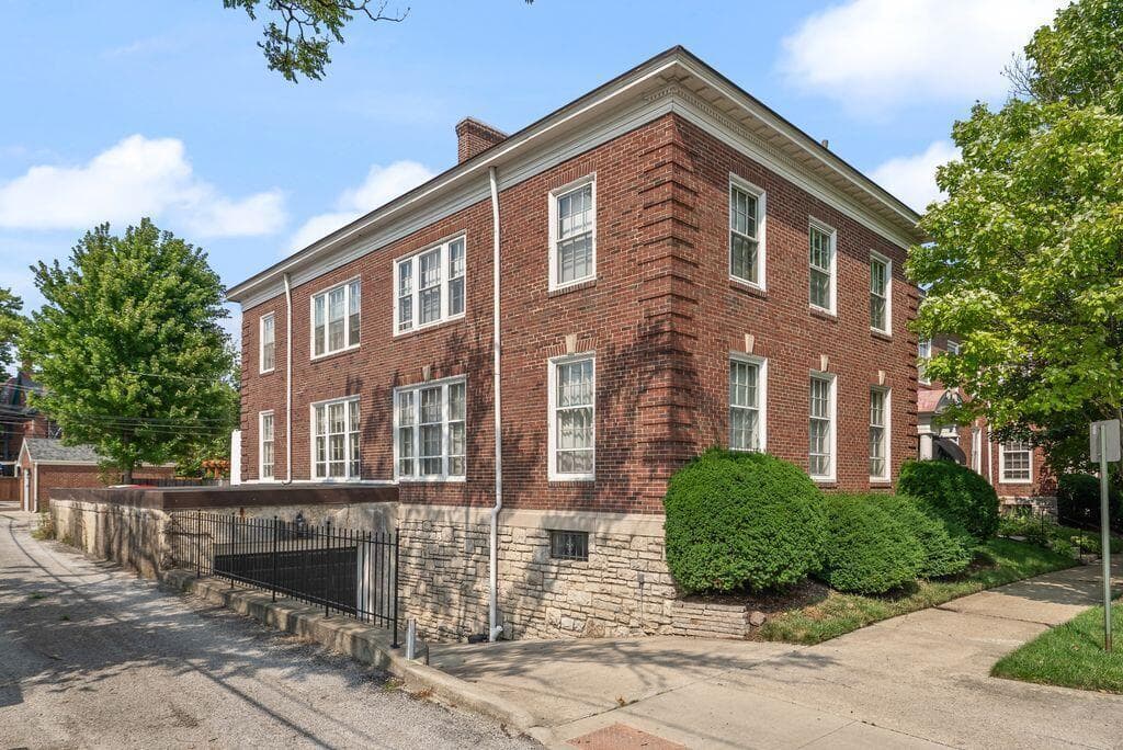964 Madison Avenue #E, Columbus, OH 43205