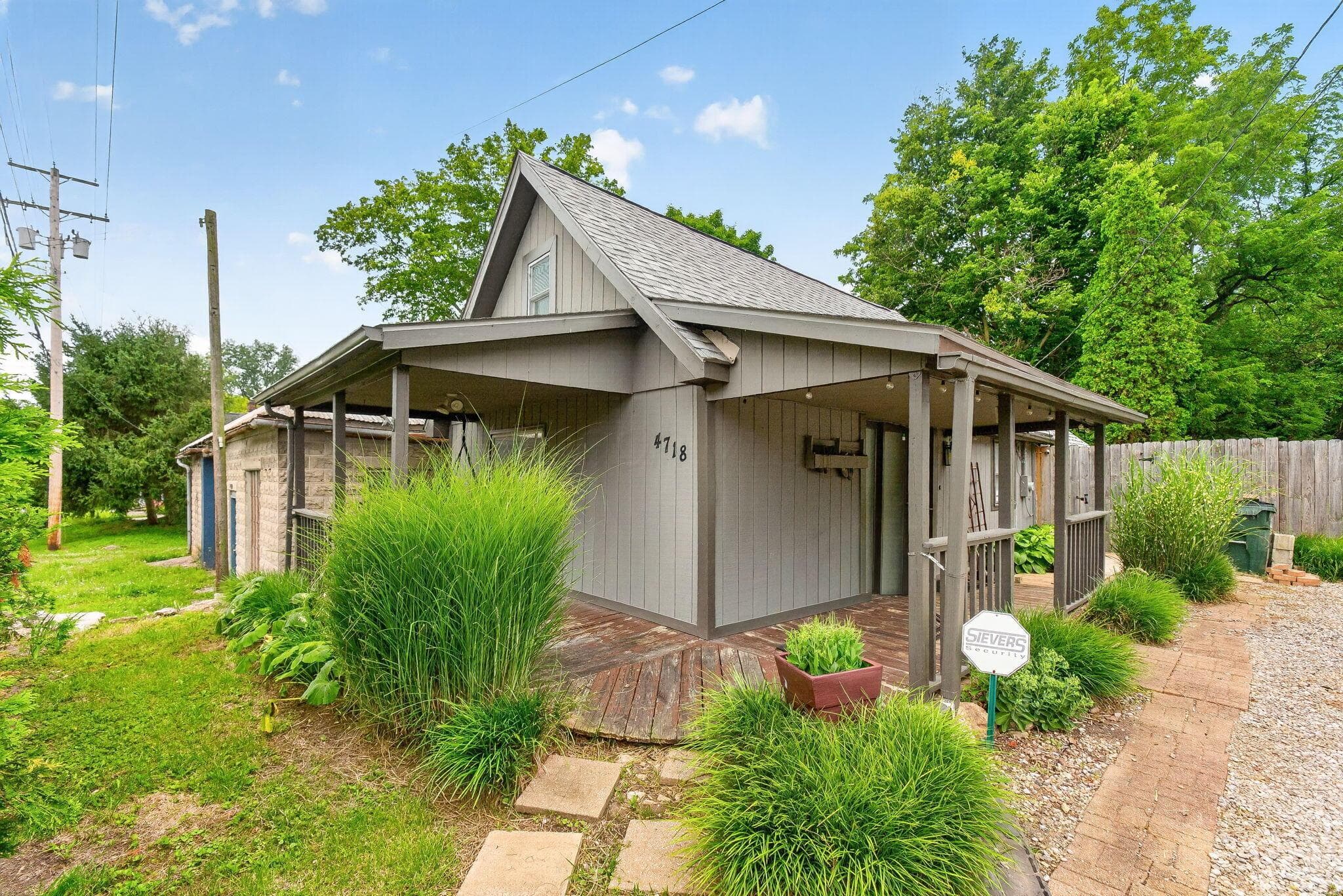 4718 State Route 257 S, Delaware, OH 43015