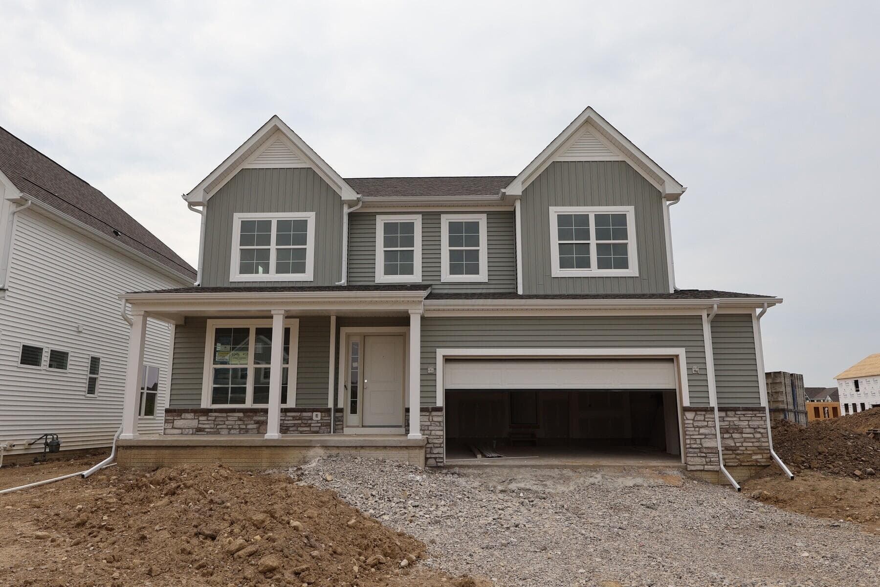 1048 Saddle Tank Drive, Plain City, OH 43064
