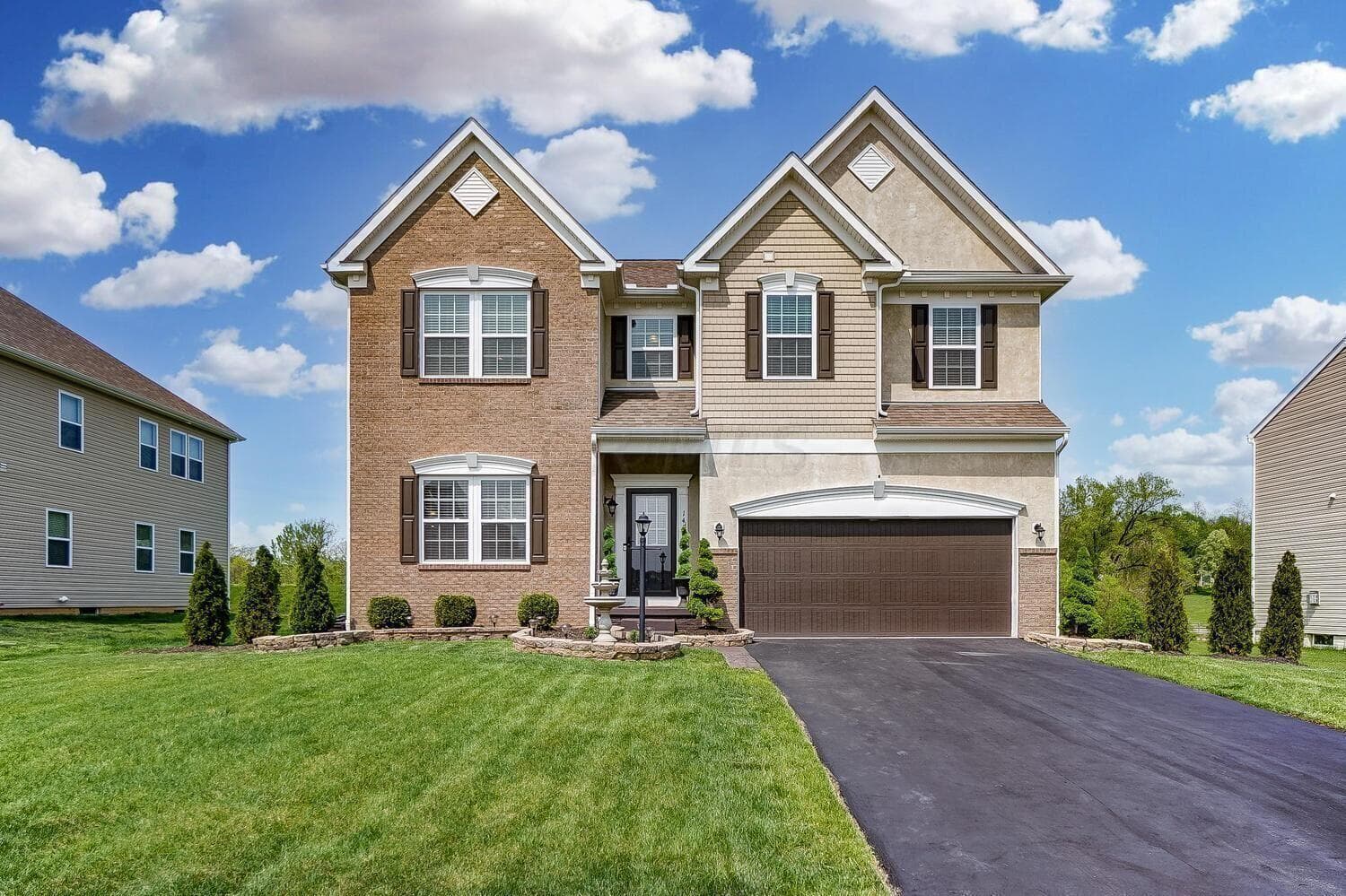 1453 Hoovler Way, Pataskala, OH 43062