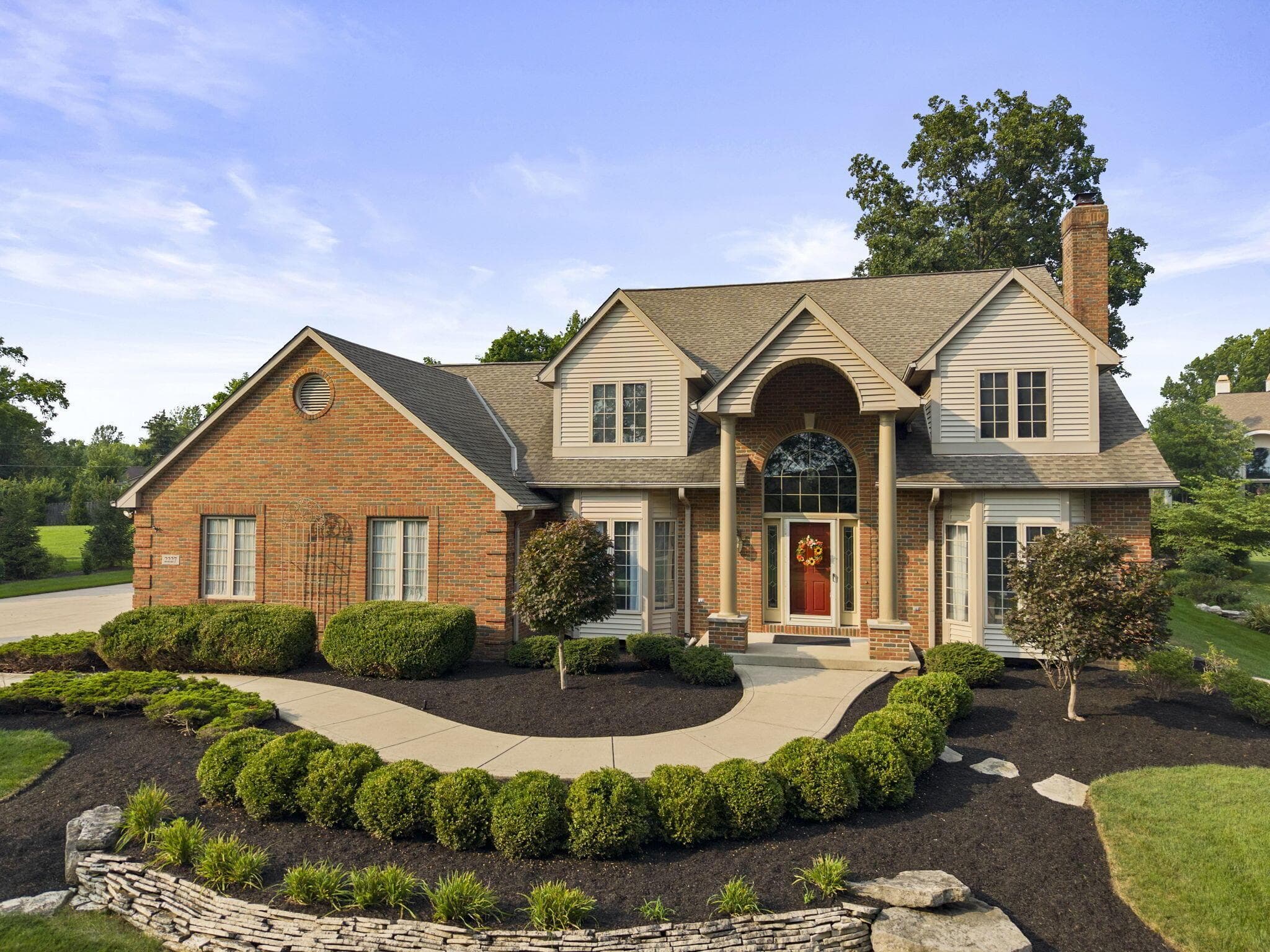 2227 Ashbury Close, Powell, OH 43065