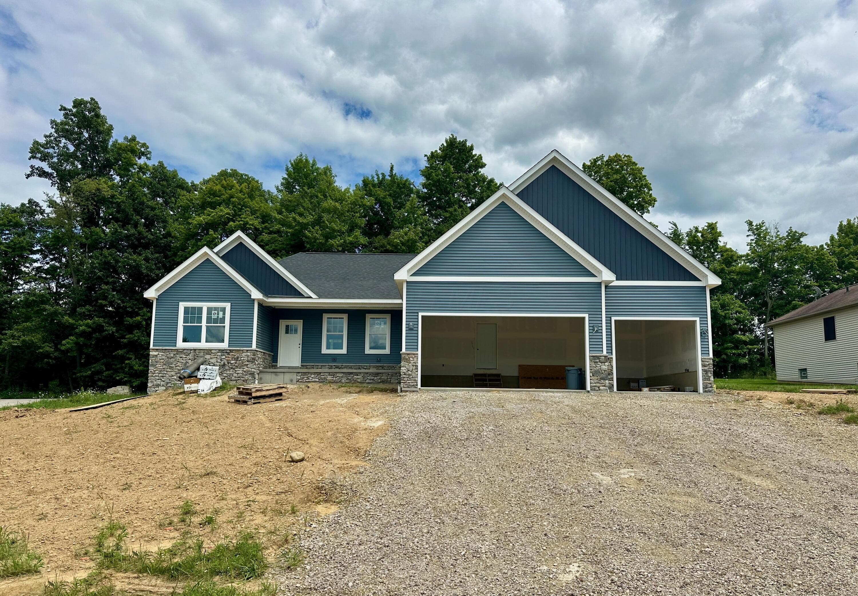 2745 Hickory Court, Lexington, OH 44904
