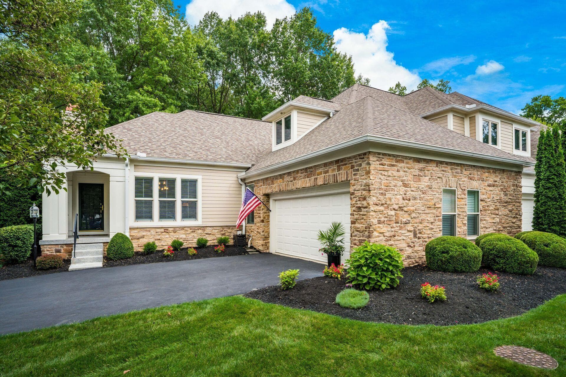 8220 Julian Drive, Westerville, OH 43082