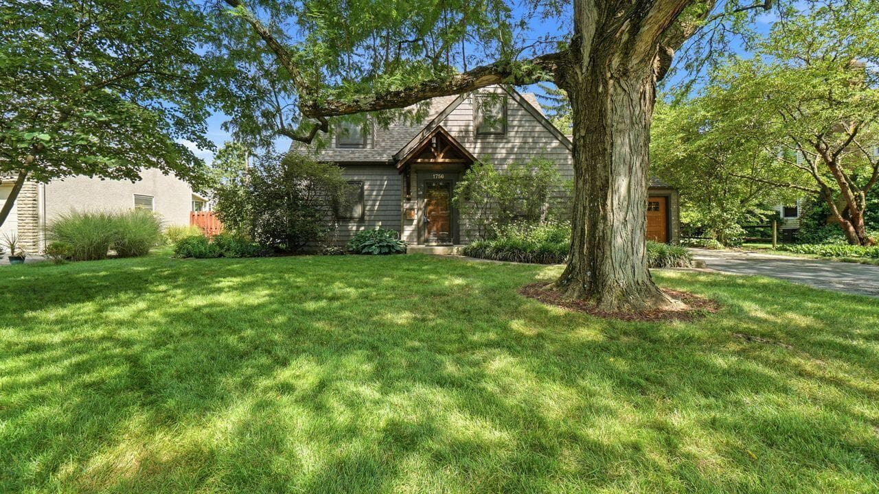1756 Elmwood Avenue, Columbus, OH 43212