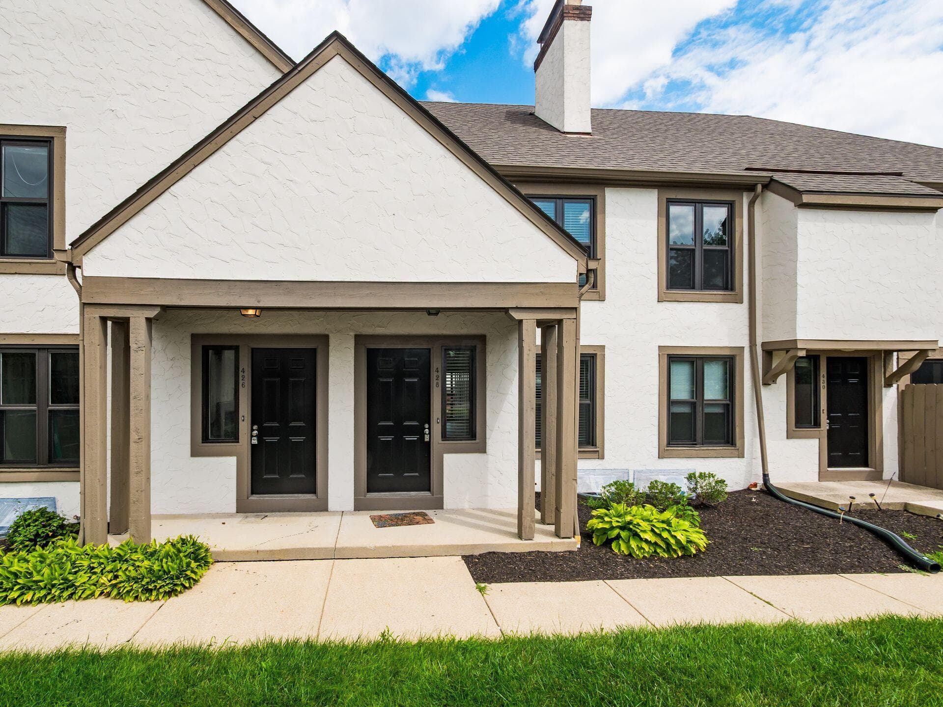 428 Edinburgh Road, Dublin, OH 43017
