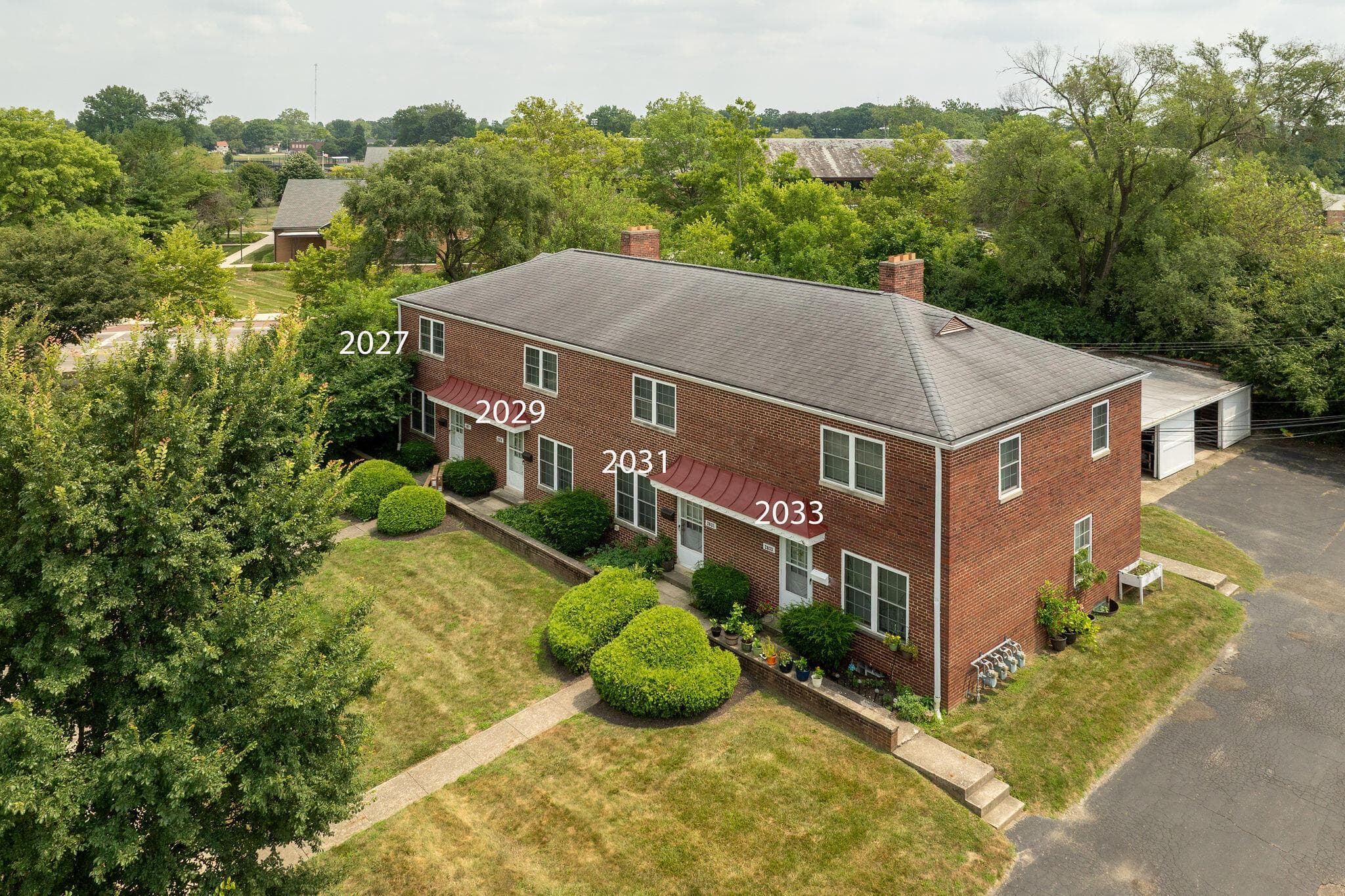 2027 Ridgeview Road #2027-2033, Upper Arlington, OH 43221