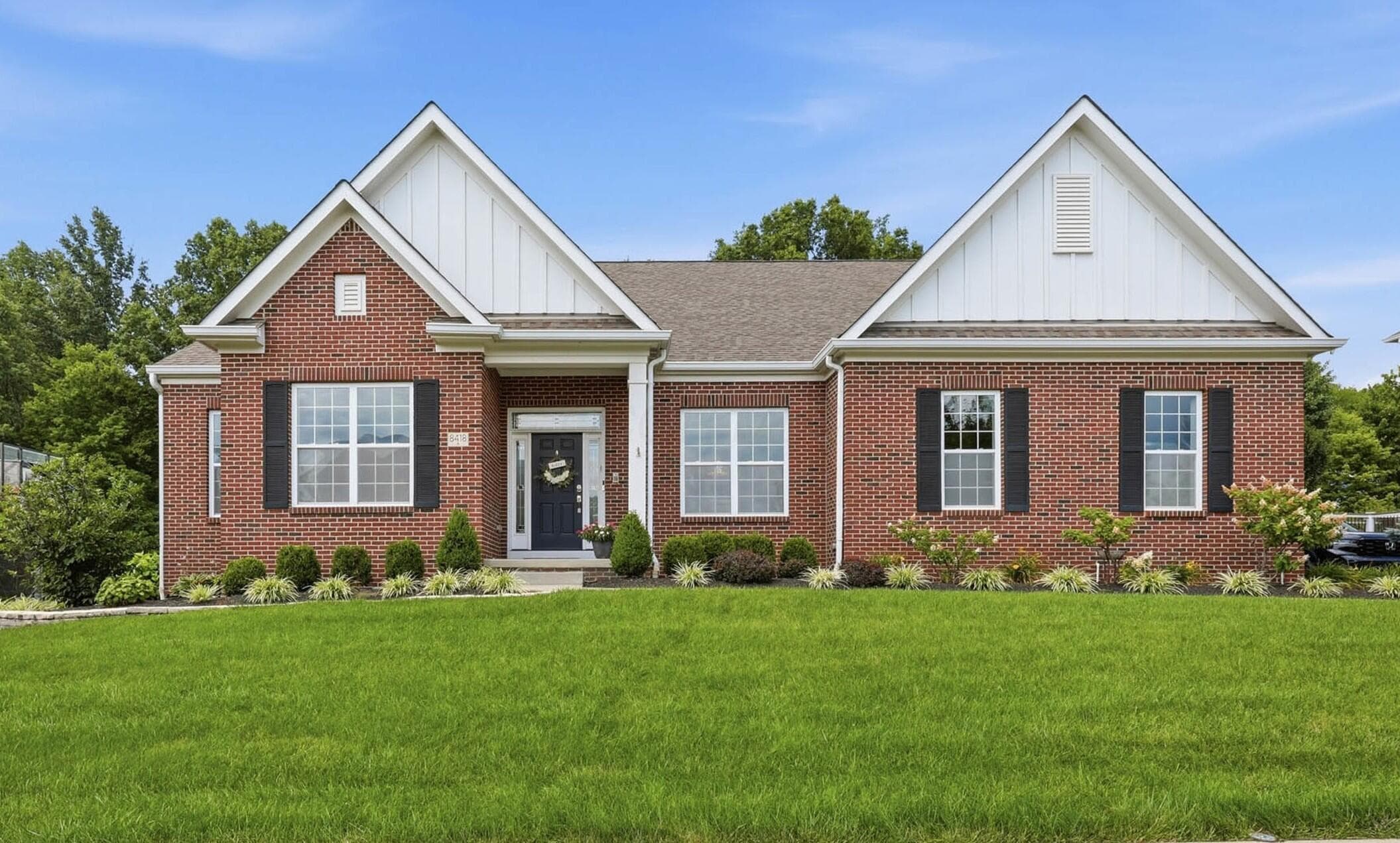 8418 Holmesdale Place, New Albany, OH 43054