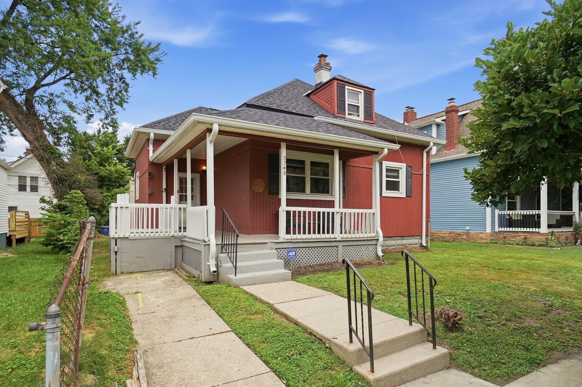 2245 Indiana Avenue, Columbus, OH 43202