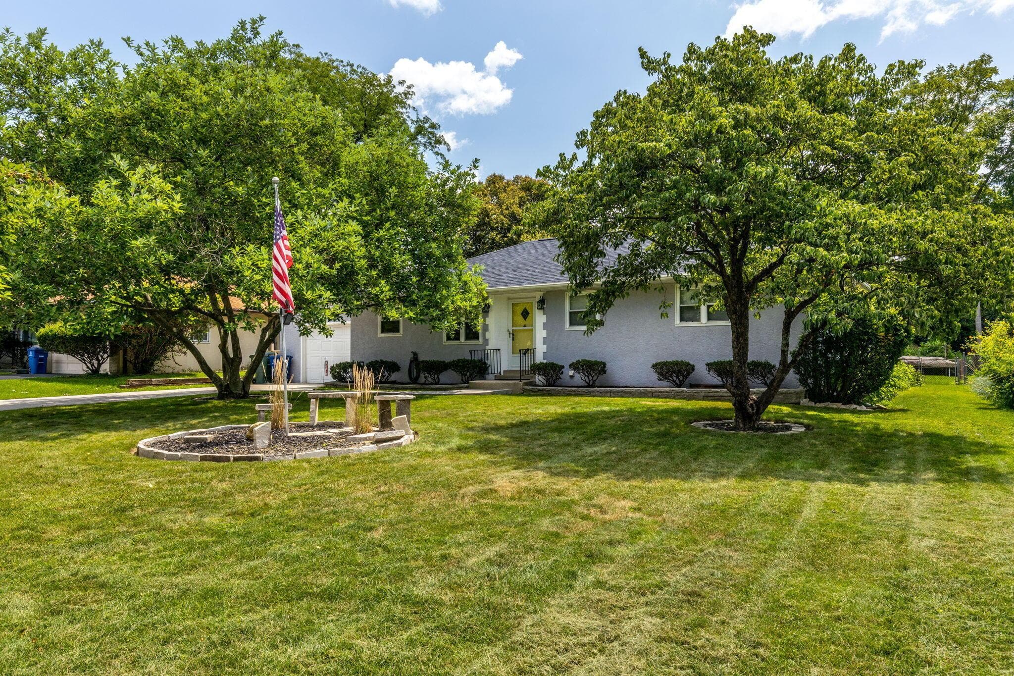 47 Meadowlark Lane, Columbus, OH 43214