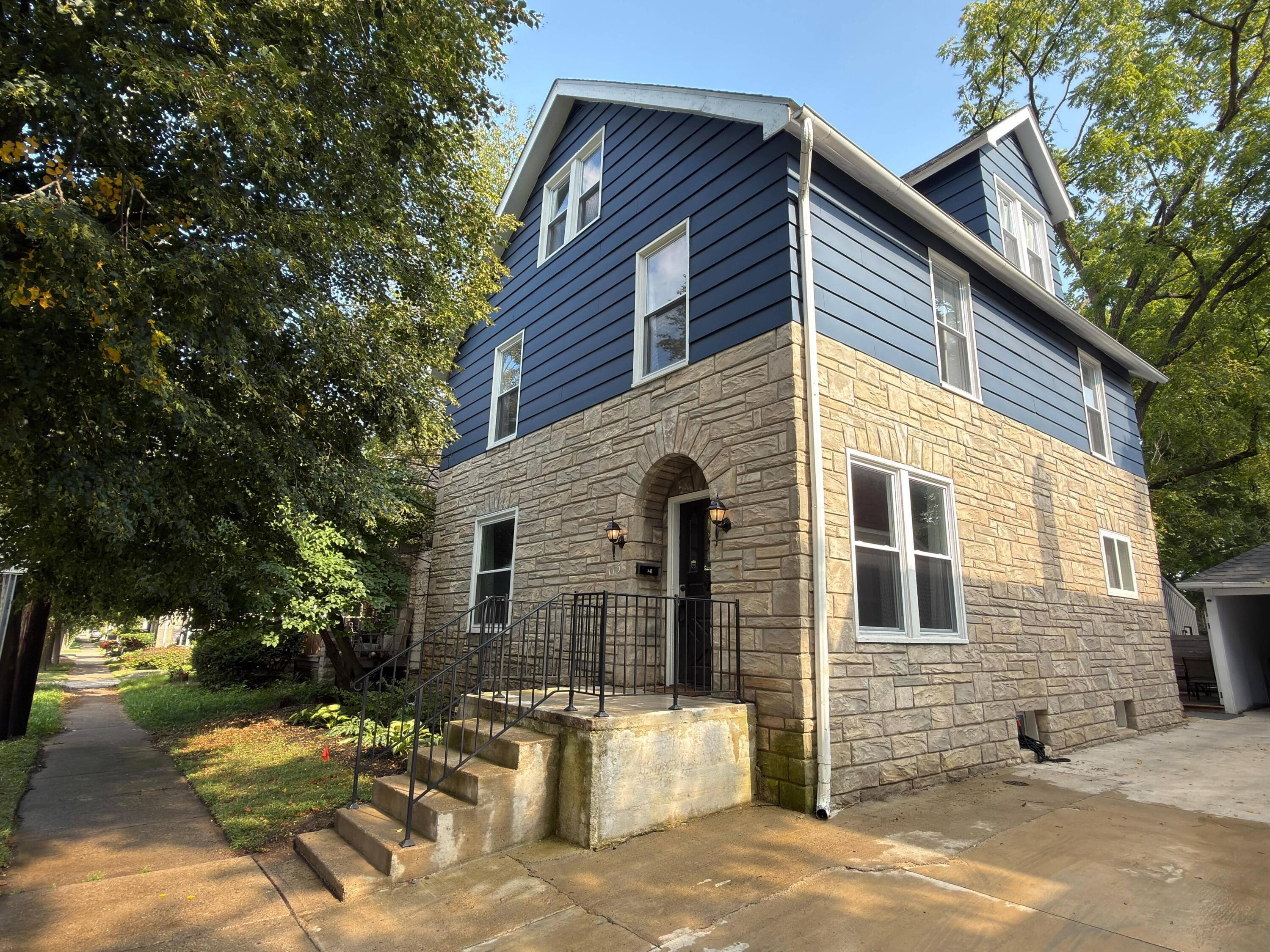115 W Central Avenue, Delaware, OH 43015
