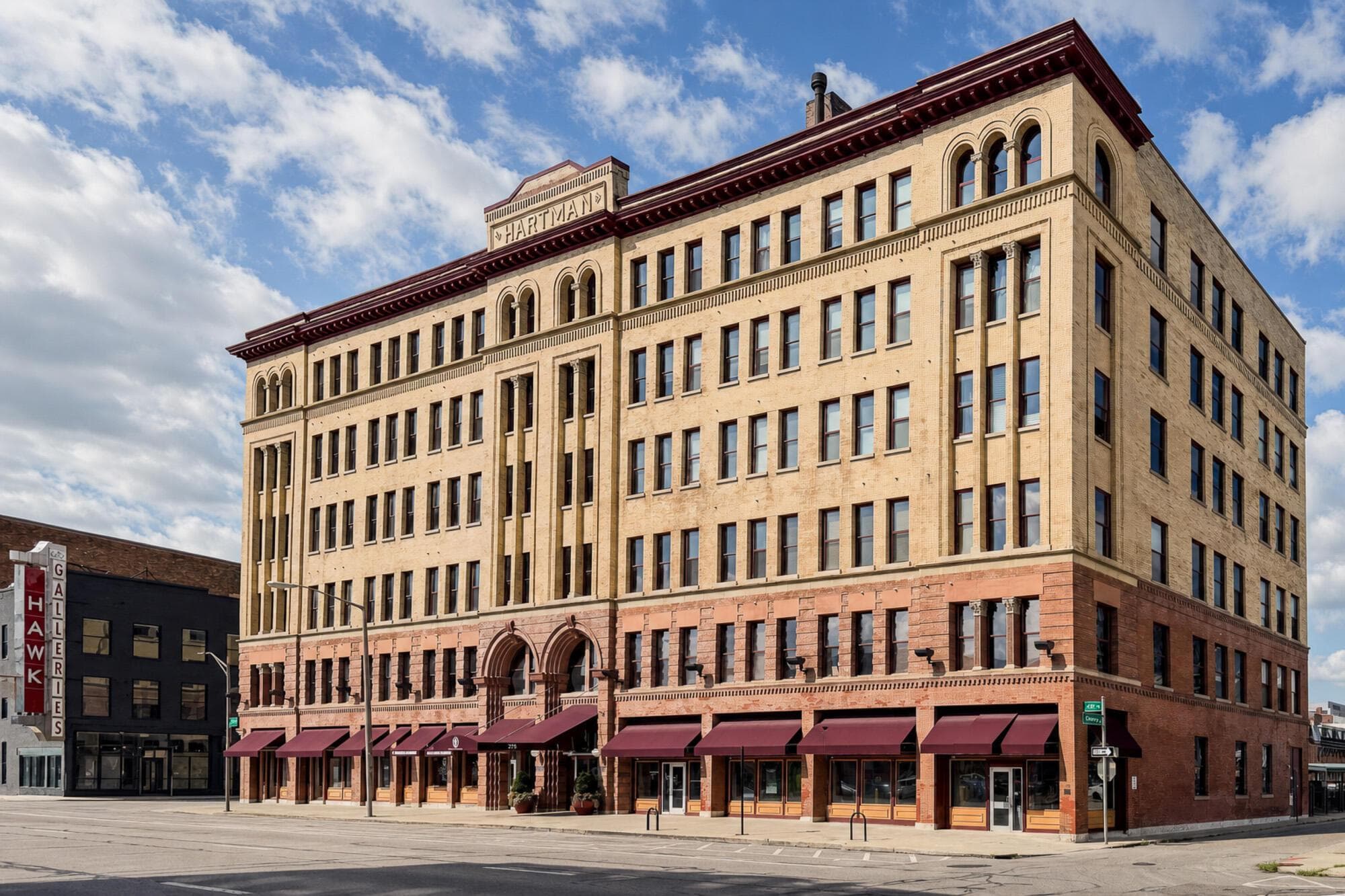150 E Main Street #304, Columbus, OH 43215