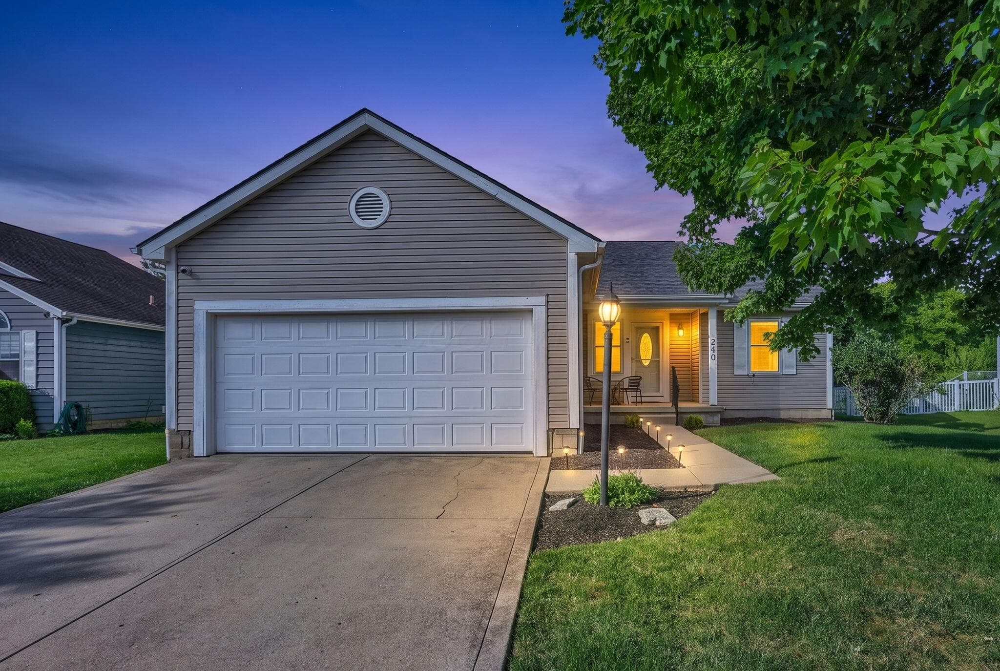 240 Pruden Drive, Pickerington, OH 43147