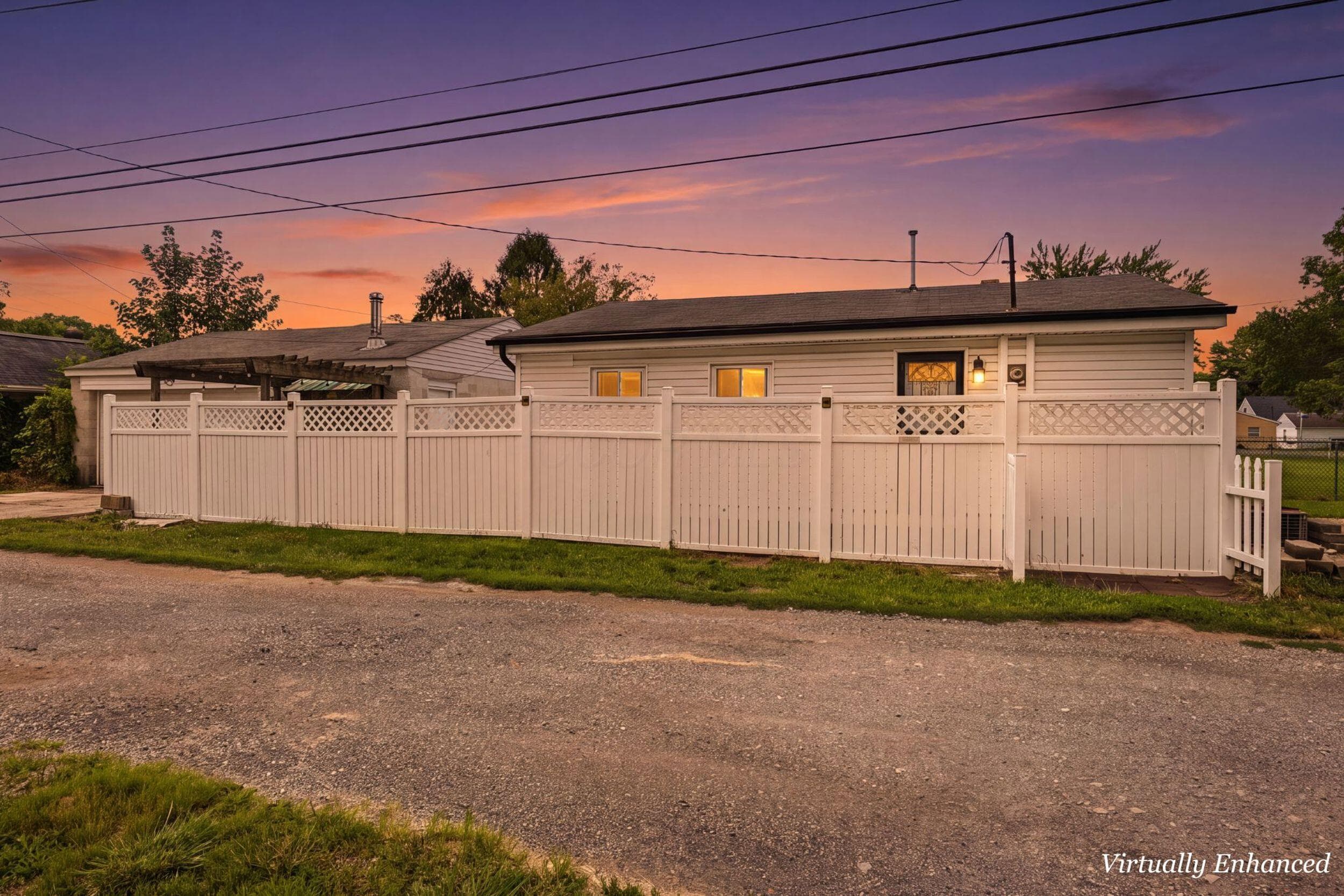 1943 Rea Avenue, Columbus, OH 43223
