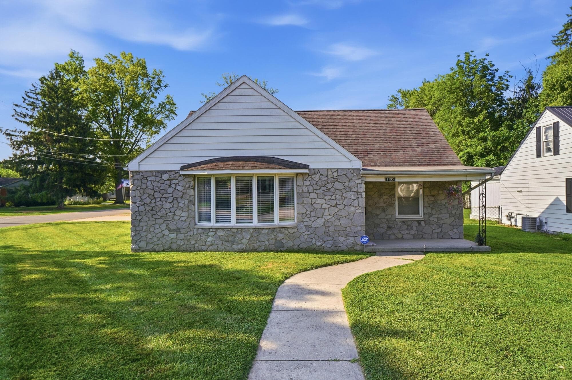 1195 Indiana Avenue, Marion, OH 43302