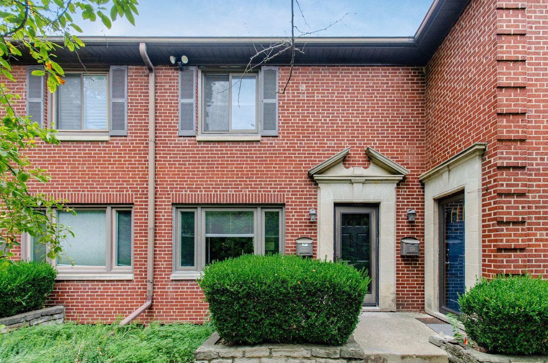 712 Overbrook Drive #1C, Columbus, OH 43214