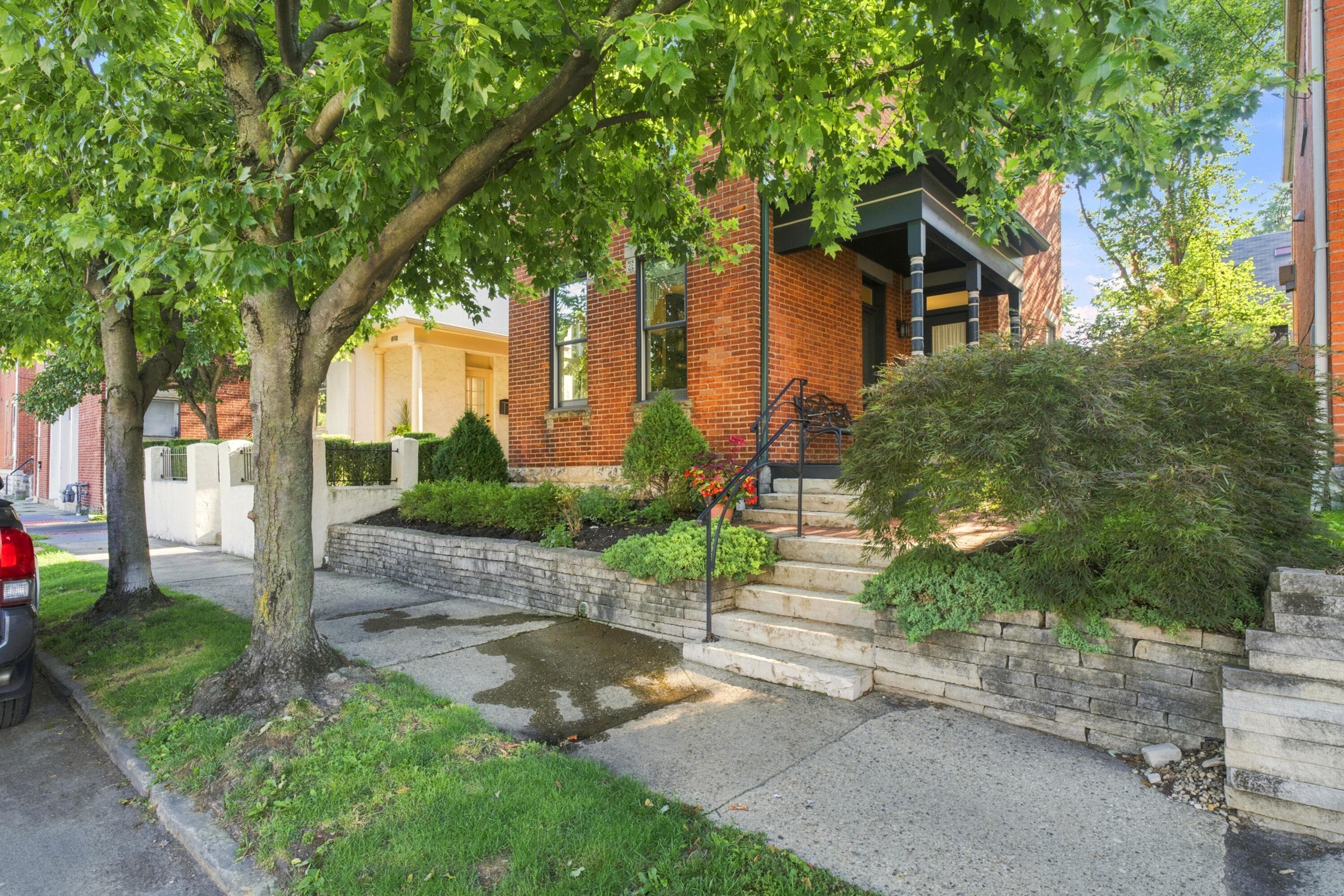 684 Kerr Street, Columbus, OH 43215